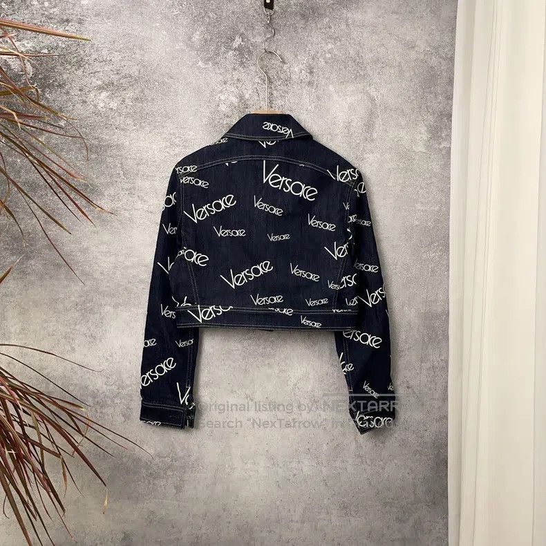 Versace Versace Cotton letter logo cropped denim top jacket Size US XS / EU 42 / 0 - 2 Thumbnail