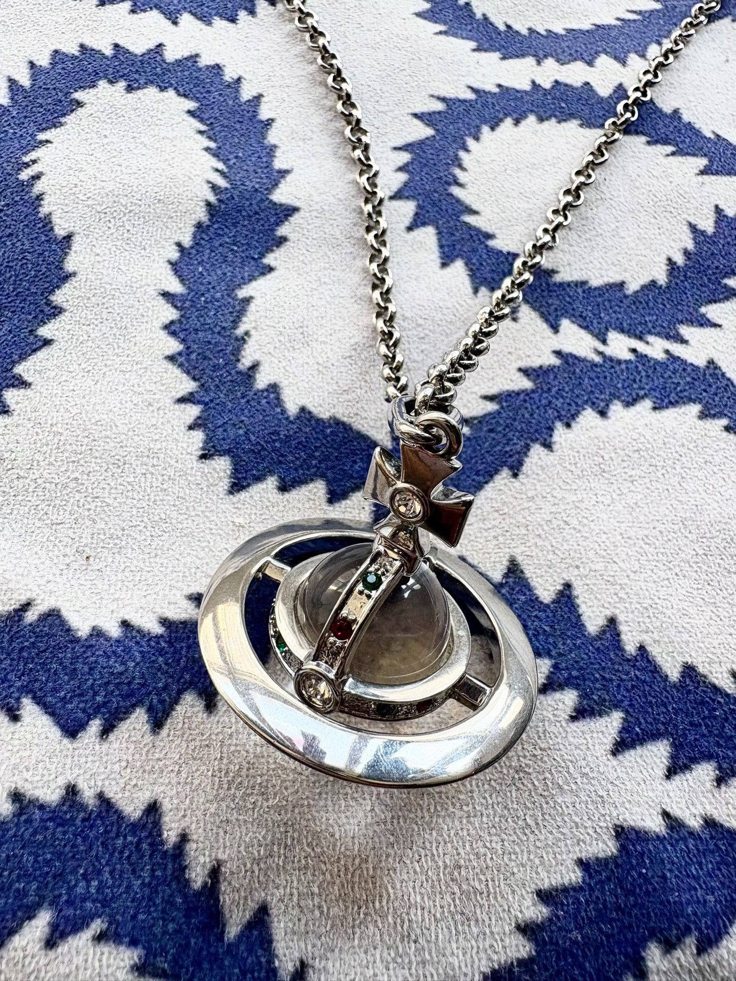 Vivienne Westwood Vivienne Westwood Vintage Silver Orb Necklace Size ONE SIZE - 1 Thumbnail