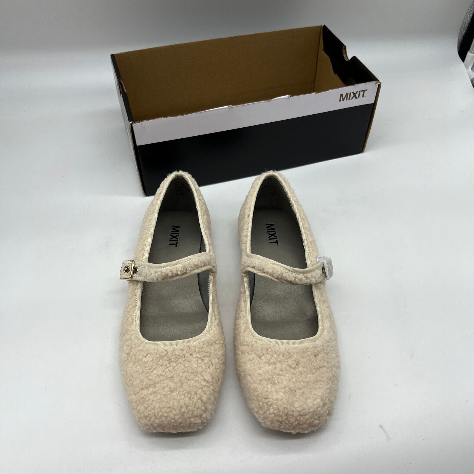 Other MIXIT Pamer Women Casual Flat Closed Toe Cream Size 8.5M Size US 8.5 / IT 38.5 - 2 Thumbnail