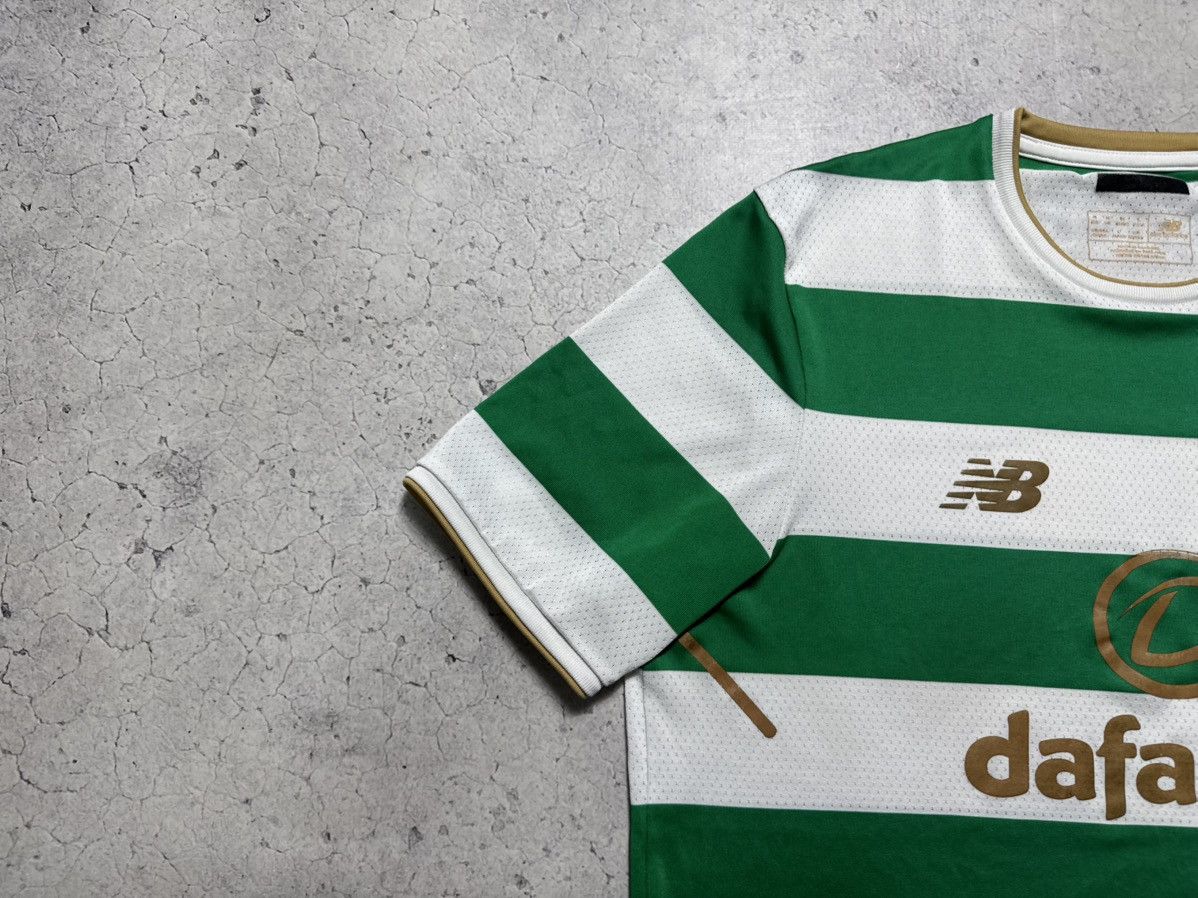 New Balance New Balance FC Celtic 2017/2018 Home Vintage Soccer Jersey Size US M / EU 48-50 / 2 - 4 Thumbnail