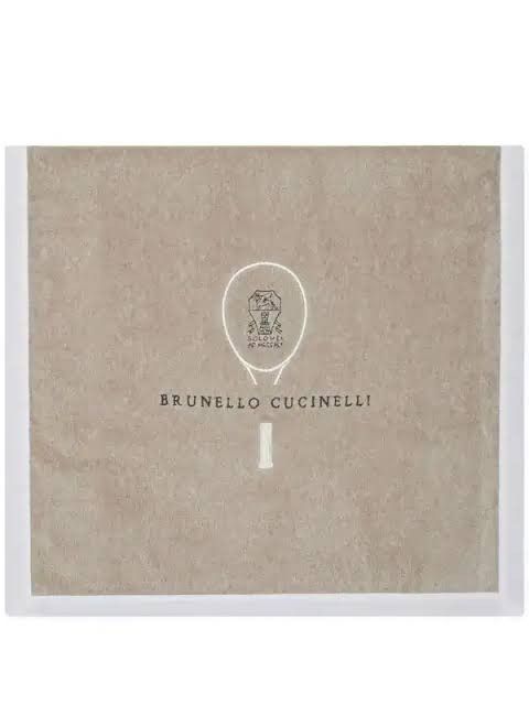 O1s1wg110826 Size: Os / Logo Embroidered Beach Towel, Women's