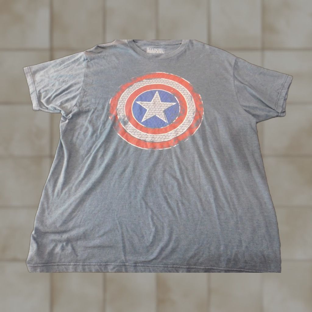 Vintage Captain America Marvel Logo T-Shirt Men XL Blue Short Sleeve Crew Neck Knit Cotton Regular Vintage? No (adjust?). Size US XL / EU 56 / 4 - 1 Thumbnail