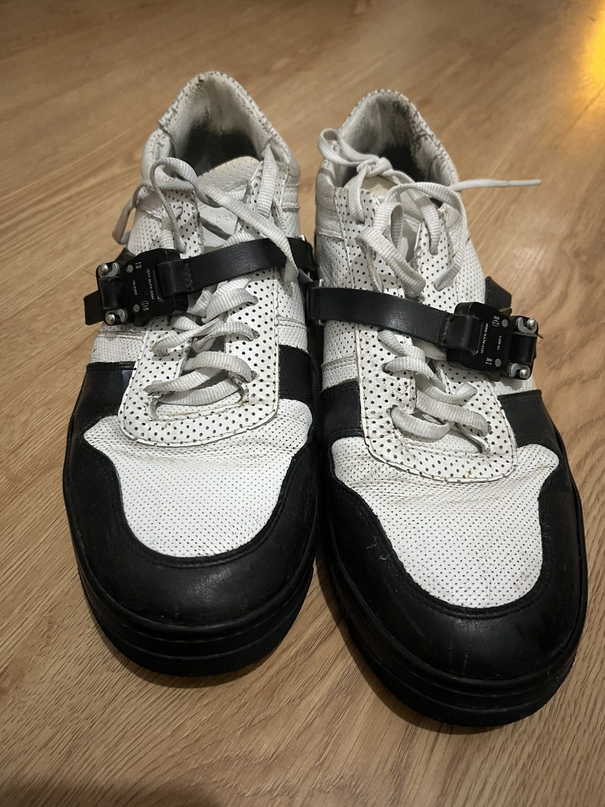 1017 ALYX 9SM alyx chain shoes Size US 9 / EU 42 - 1 Thumbnail