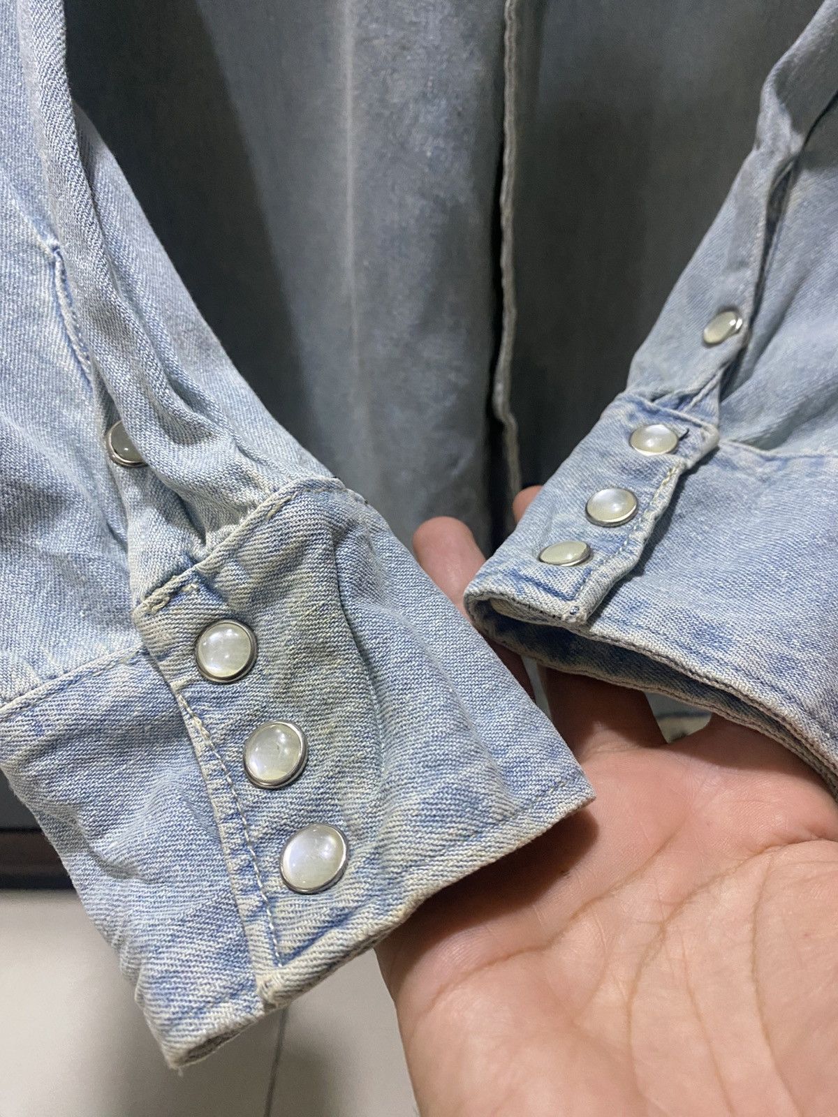 Blue Blue Japan Vintage Blue Blue Japan Western Denim Shirt Made Japan Size US M / EU 48-50 / 2 - 6 Thumbnail