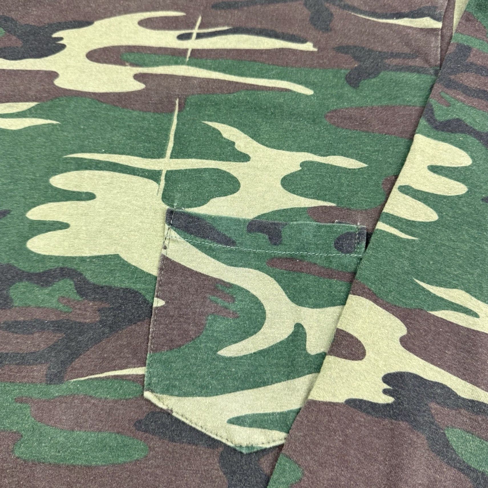 AMO VINTAGE Camo Long Sleeve T Shirt Adult Large Hunting Grunge Hipster 80s Pocket Size US L / EU 52-54 / 3 - 4 Thumbnail