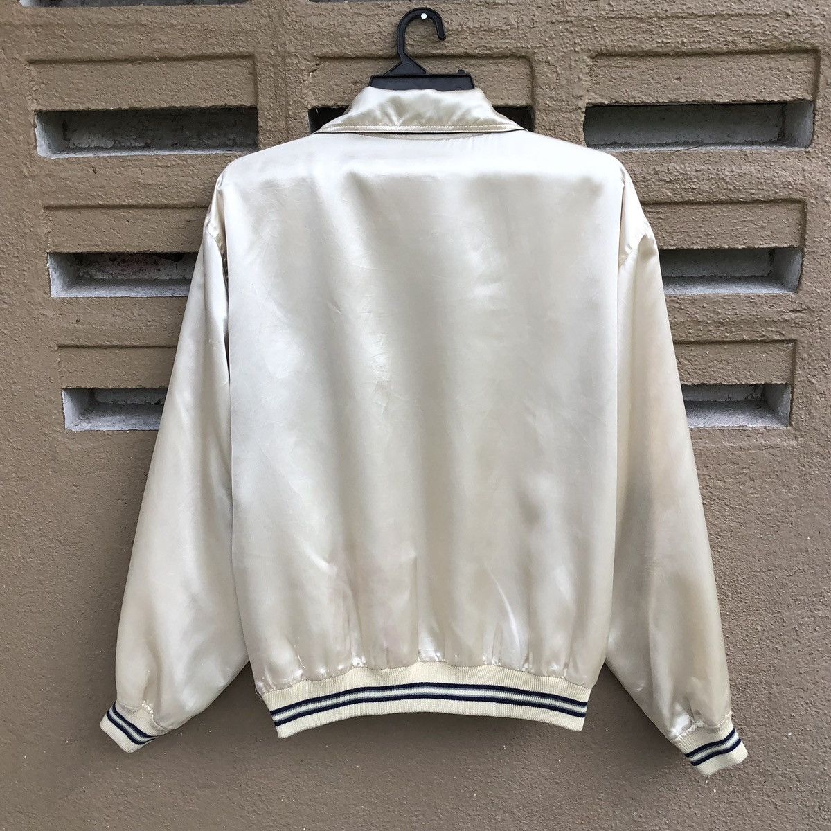 Avirex Vintage Avirex USA Satin Varsity Jacket Size US XL / EU 56 / 4 - 12 Thumbnail