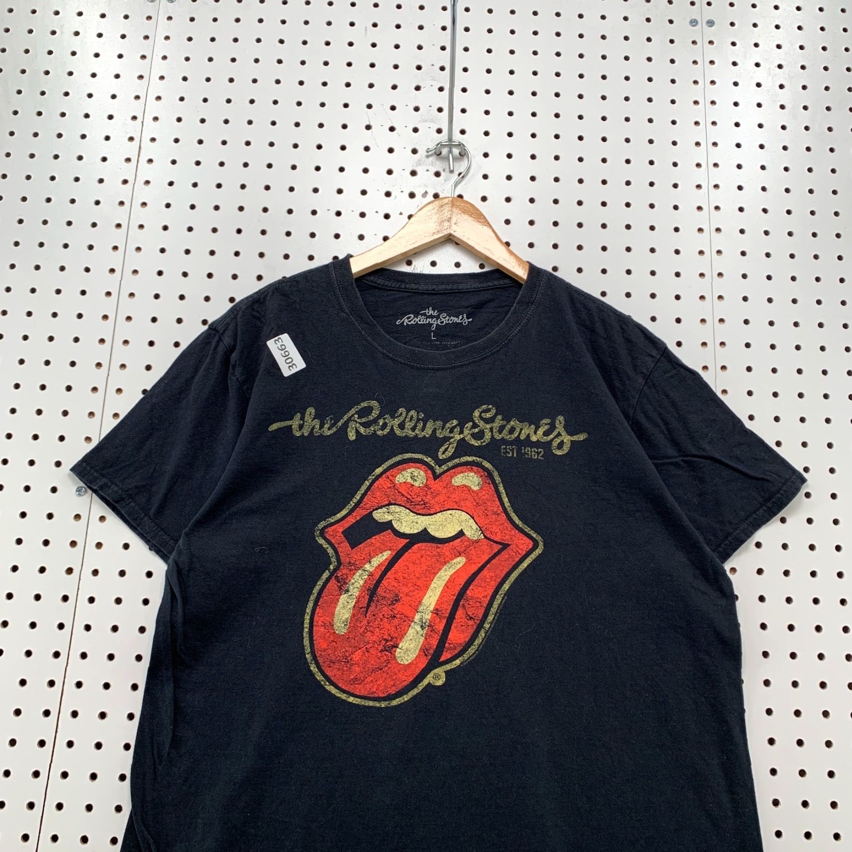 Vintage VINTAGE The Rolling Stones Shirt Black Mens M 21X27.5 Band Music Rock T-Shirt Crew Neck Short Sleeve Cotton Size US M / EU 48-50 / 2 - 5 Thumbnail