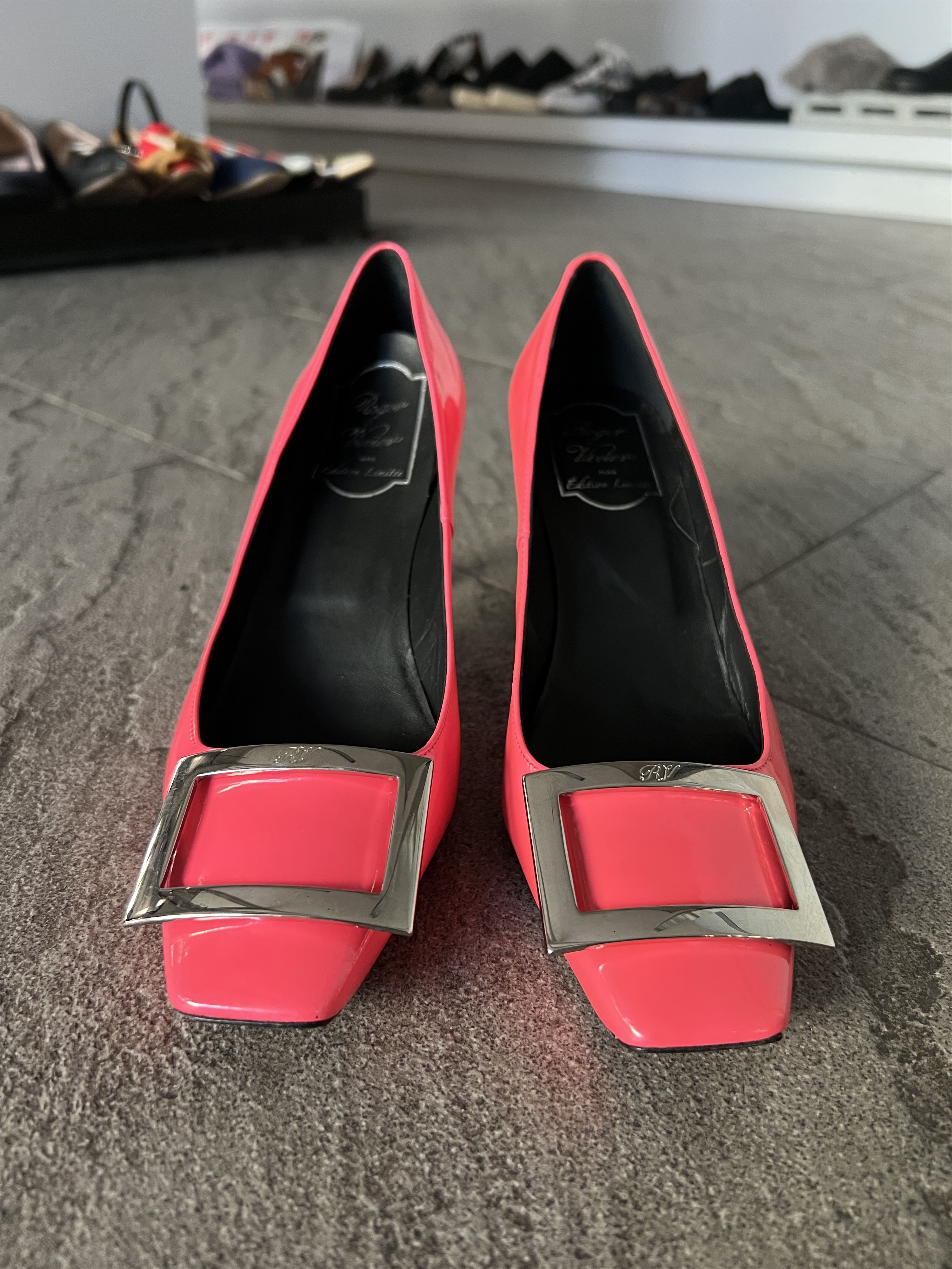 Roger Vivier Roger Vivier Belle Vivier Pink Patent Heels 37.5 Size US 7.5 / IT 37.5 - 2 Thumbnail