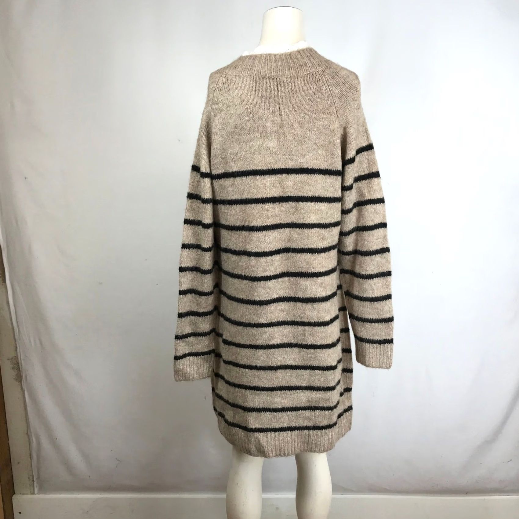 Vintage Striped Sweater Dress Women Casual Warm Tan Black SZ XL Long Sleeve Round Neck Knit Pullover Button Accents Bohemian Oversized Fall Winter Size XL / US 12-14 / IT 48-50 - 5 Thumbnail