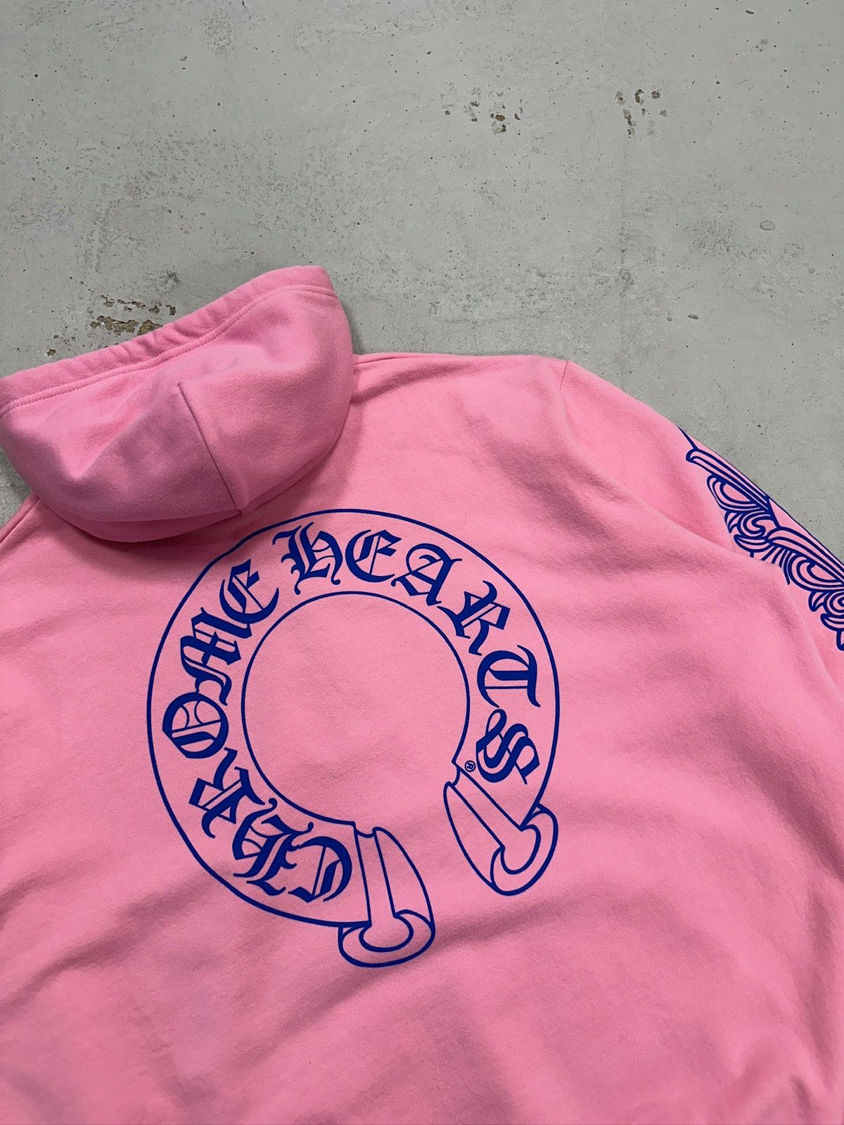 Chrome Hearts Chrome Hearts Floral Horseshoe Logo Hoodie Pink Blue Size US L / EU 52-54 / 3 - 2 Thumbnail