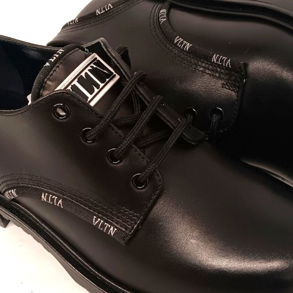 Valentino Valentino Garavani Men's VLTN Leather Derby Shoes - EU42/US9 Size US 9 / EU 42 - 7 Thumbnail