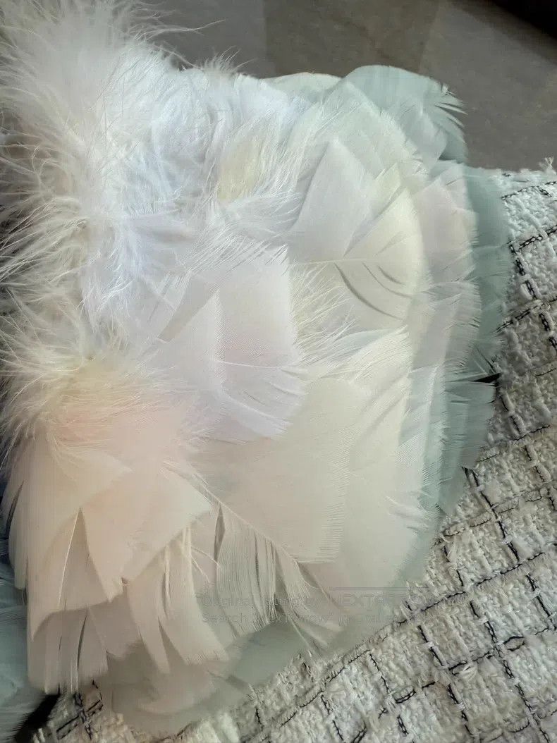 Chanel Chanel Feather collar jacket Size XS / US 0-2 / IT 36-38 - 5 Thumbnail