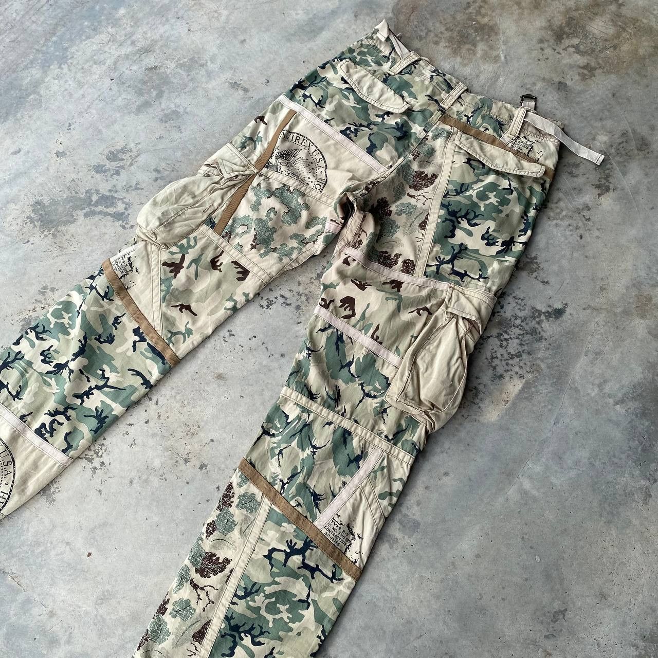 Avirex RARE AVIREX CARGO PANELLED CAMO SPLIT DESIGN ROPE ANKLE Size US 29 - 9 Thumbnail
