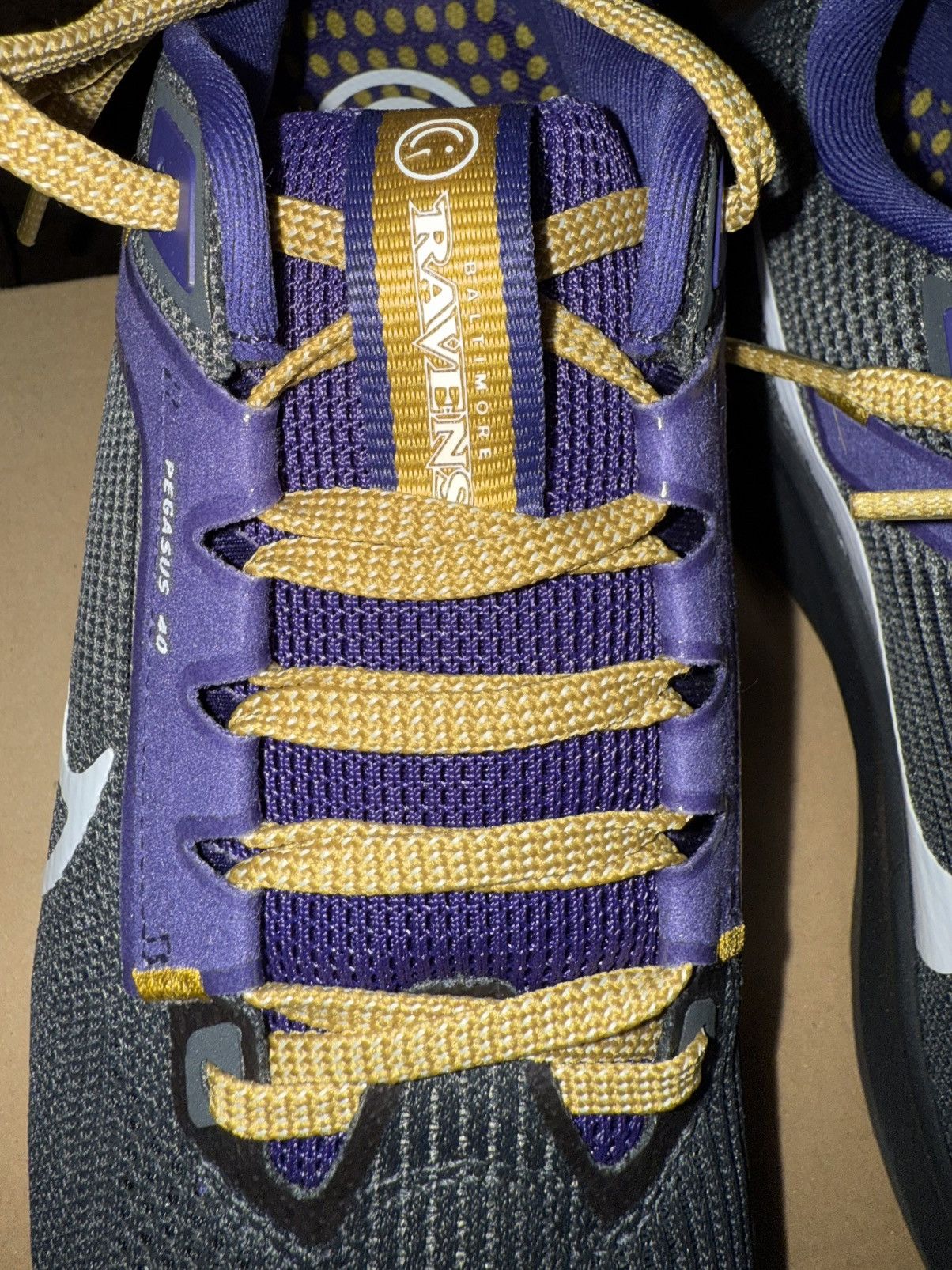 Nike Nike Air Zoom Pegasus 40 NFL “Baltimore Ravens” New in Box! Size US 9.5 / EU 42-43 - 9 Thumbnail