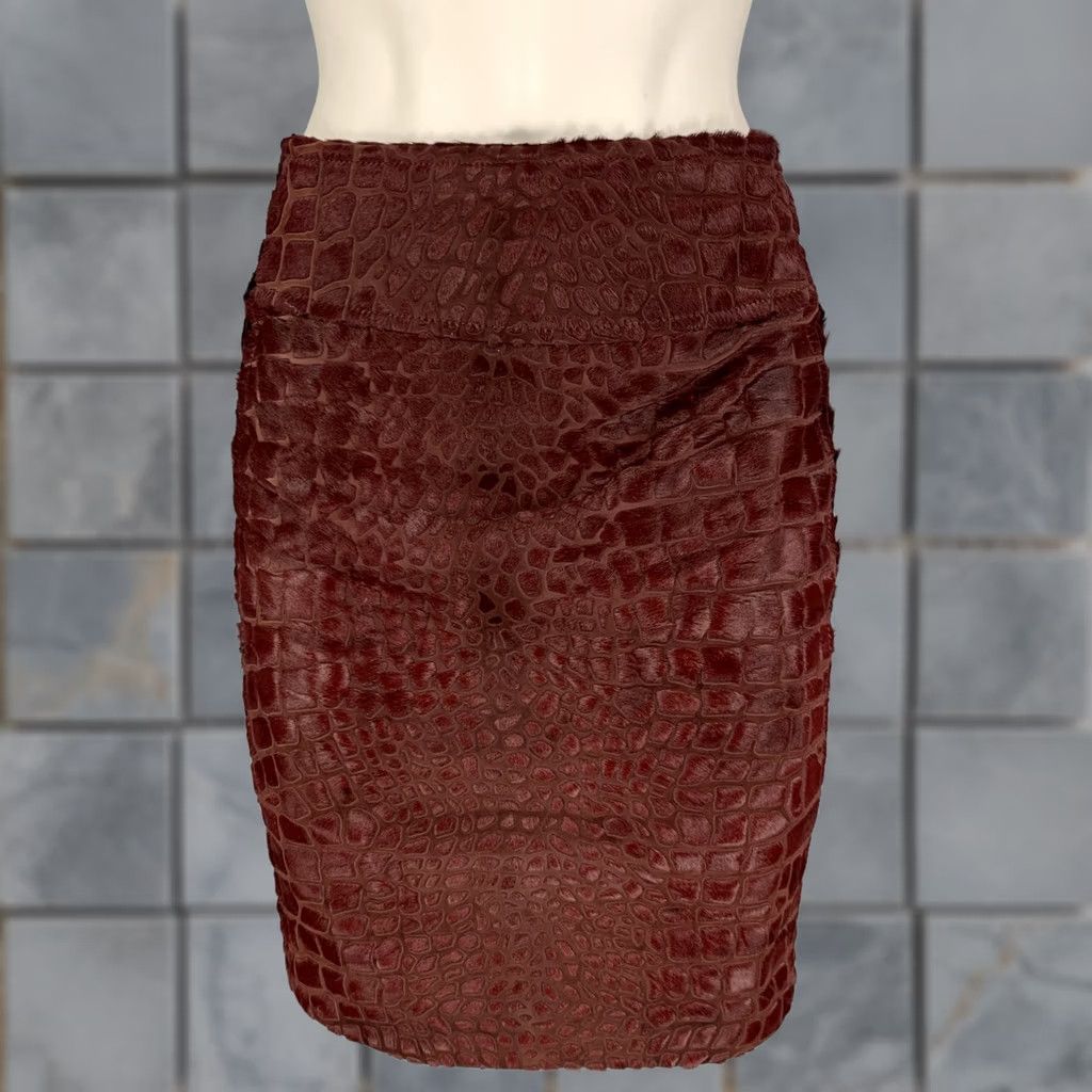 Salvatore Ferragamo SALVATORE FERRAGAMO Skirt Burgundy Knee-Length Pencil Size 2 Womens Italy Size 26" / US 2 / IT 38 - 1 Thumbnail