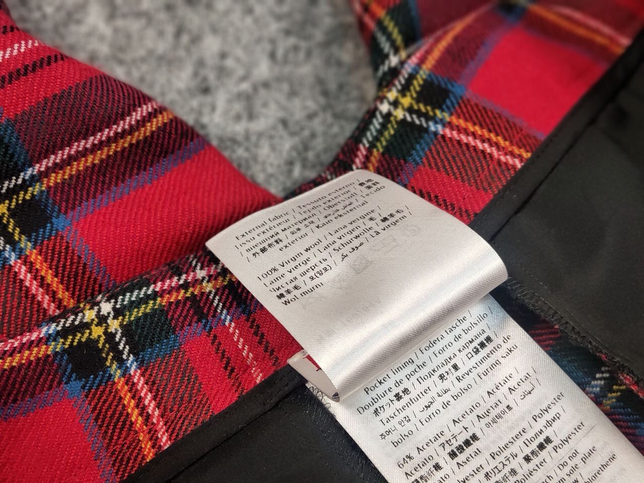 RED Valentino Red Valentino Wool Tartan Pattern Women's Trouser Pants Size 38" / US 16 / IT 52 - 14 Thumbnail