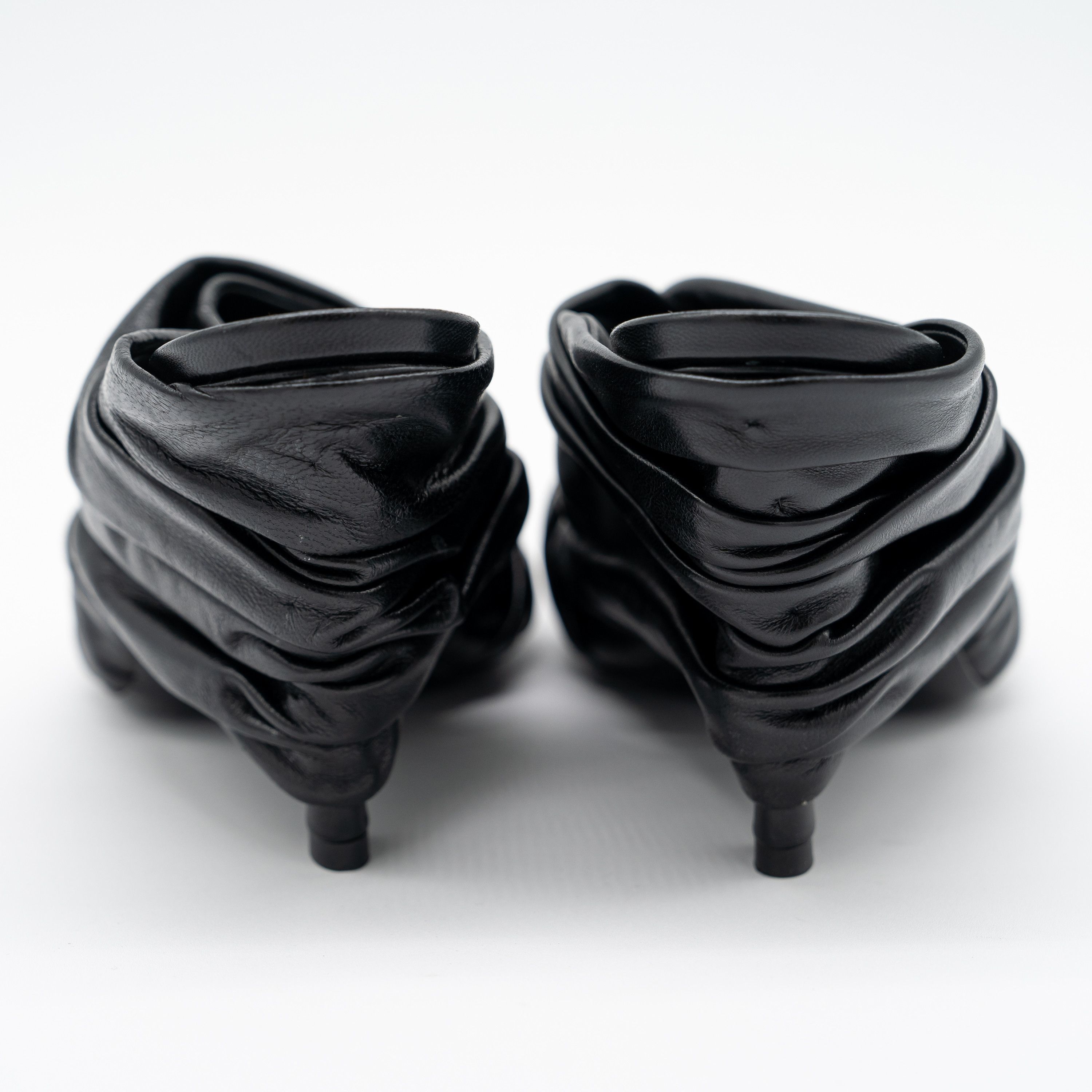 Givenchy Givenchy Show Twist Heels Mules Black Leather Size US 10 / IT 40 - 5 Thumbnail