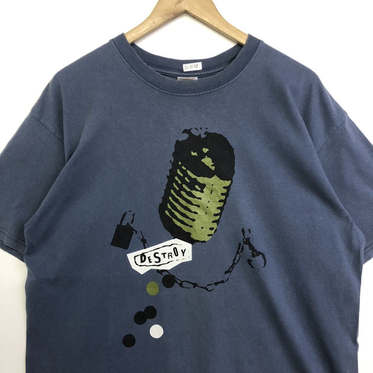 Band Tees × Vintage Vintage Destroy Sex Pistols By Dennis Morris Tshirt Size US L / EU 52-54 / 3 - 3 Thumbnail
