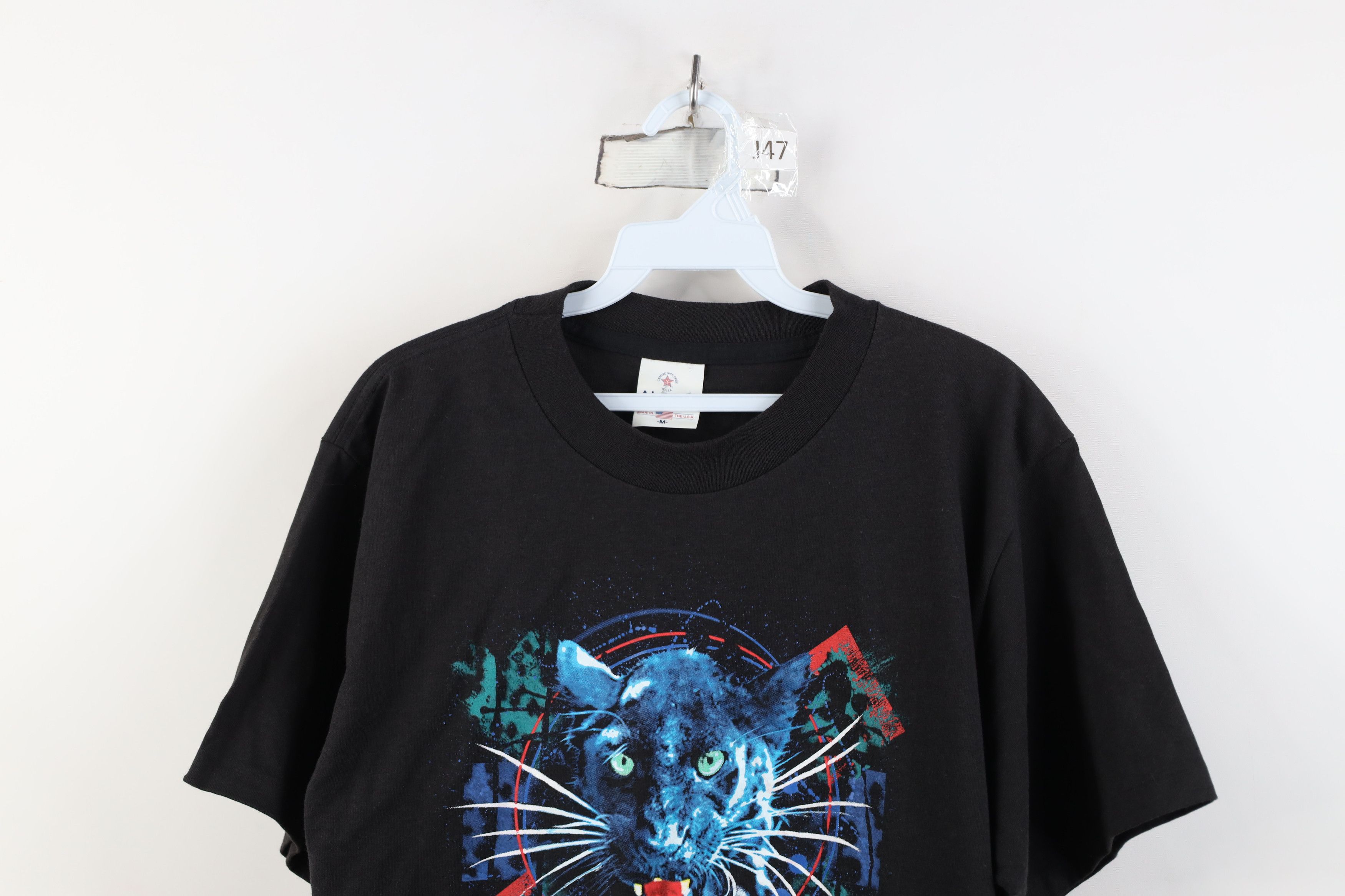 Vintage Vintage 90s Earth Day Black Panther Short Sleeve T-Shirt USA Size US M / EU 48-50 / 2 - 2 Thumbnail