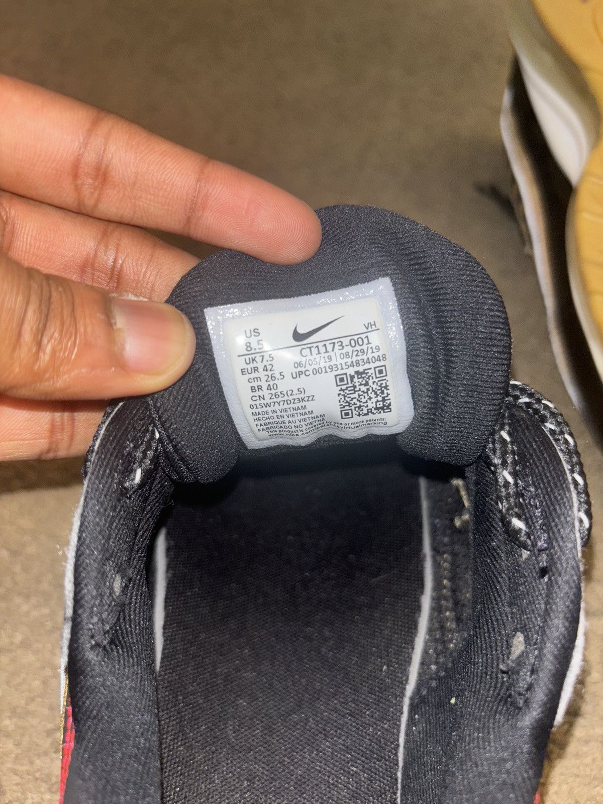 Nike Air max 98 new year Size US 8.5 / EU 41-42 - 6 Thumbnail