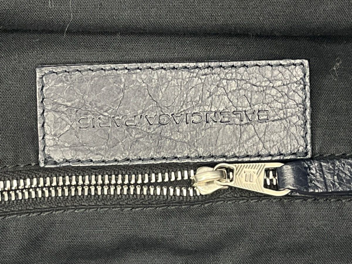 Balenciaga Balenciaga SS12 Archive Cube Leather Tote Black/Dark Navy Size ONE SIZE - 20 Thumbnail