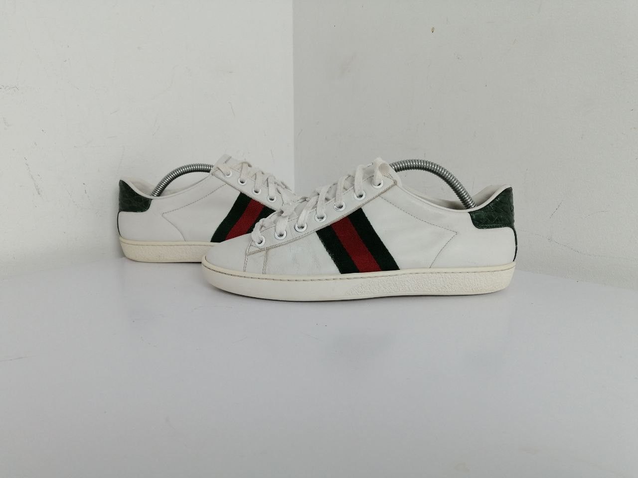 Gucci Gucci White Ace Sneakers Size US 6.5 / IT 36.5 - 1 Thumbnail