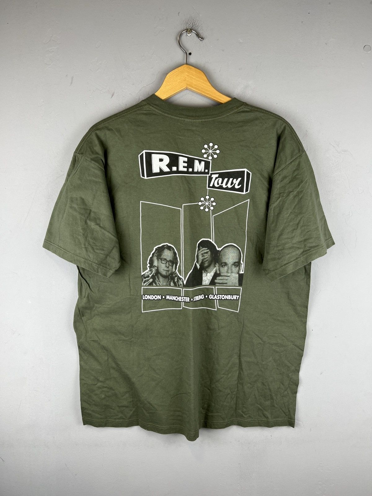 Band Tees 💥Exclusive💥 R.E.M 1999 UP Tour RARE tee Size US XL / EU 56 / 4 - 2 Thumbnail