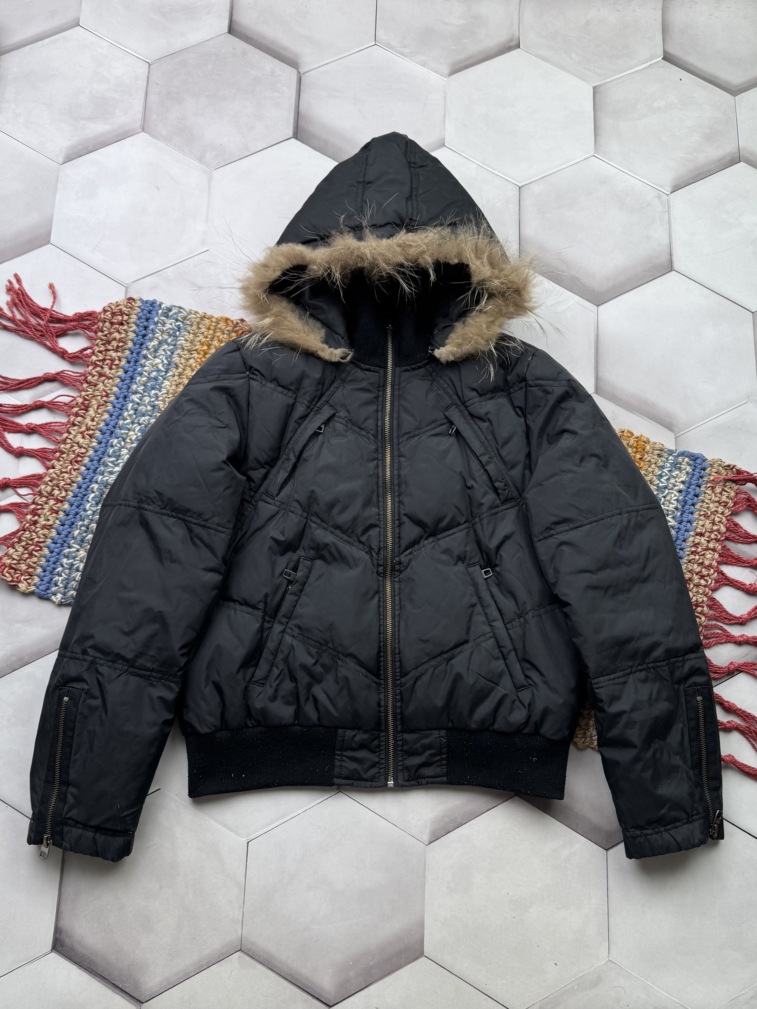 Japanese Brand Vintage Cropped Down Puffer Jacket (E4) Size M / US 6-8 / IT 42-44 - 1 Thumbnail