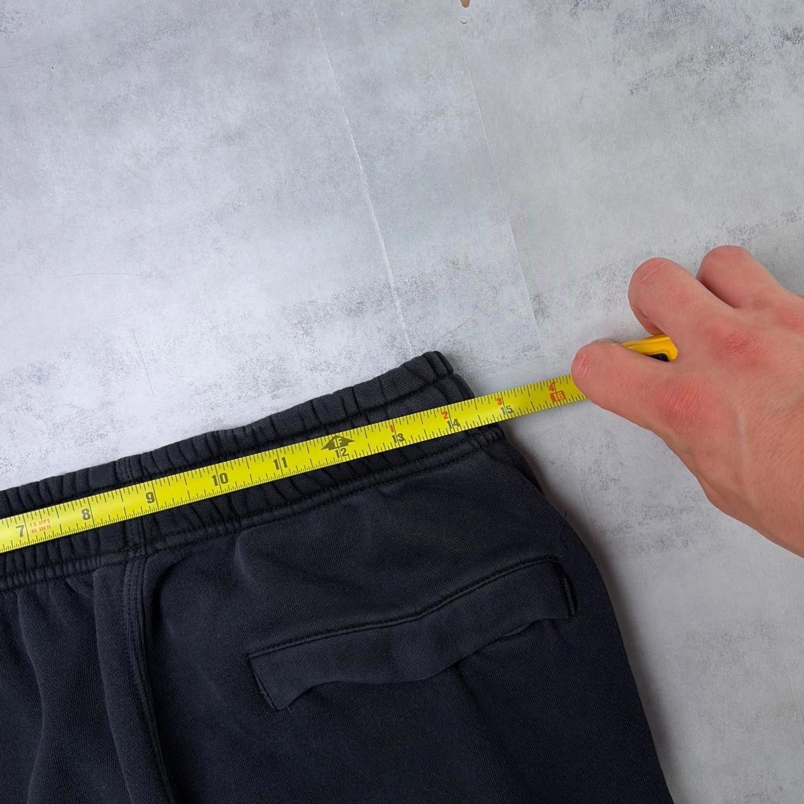 Nike Y2K Black Nike Swoosh Grunge Skater Cuffed Sweatpants Size US 30 / EU 46 - 7 Thumbnail