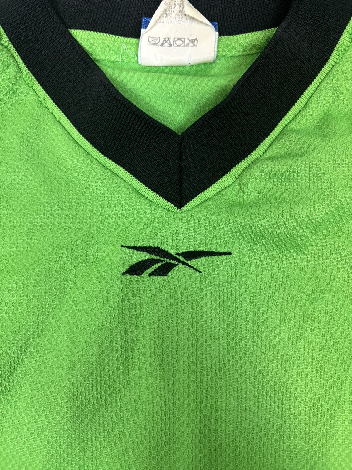 Reebok Y2k 2000s lime green center logo soccer goalkeeper jersey Size US M / EU 48-50 / 2 - 4 Thumbnail