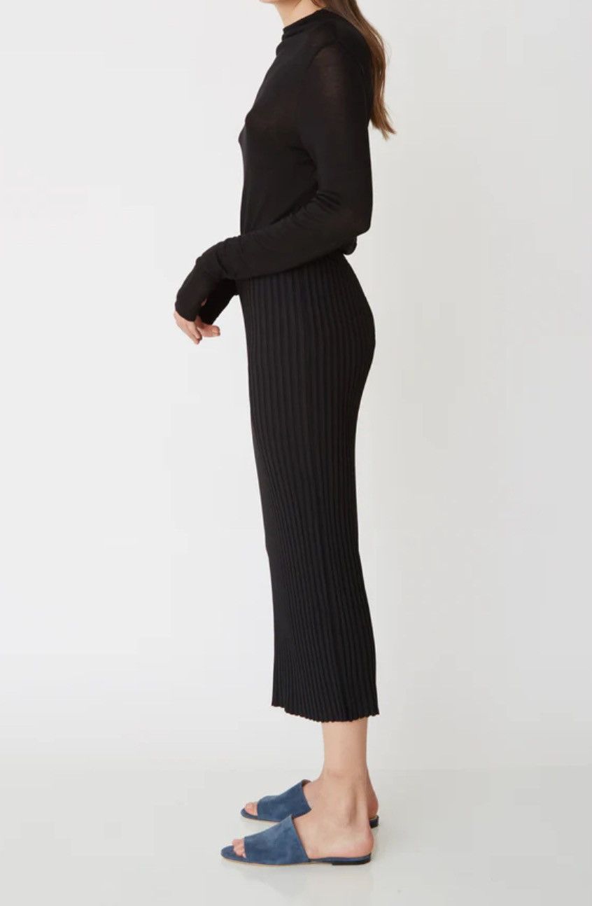 Toteme Toteme NWOT black ribbed Murano knit slip midi skirt size M Size 30" / US 8 / IT 44 - 2 Thumbnail