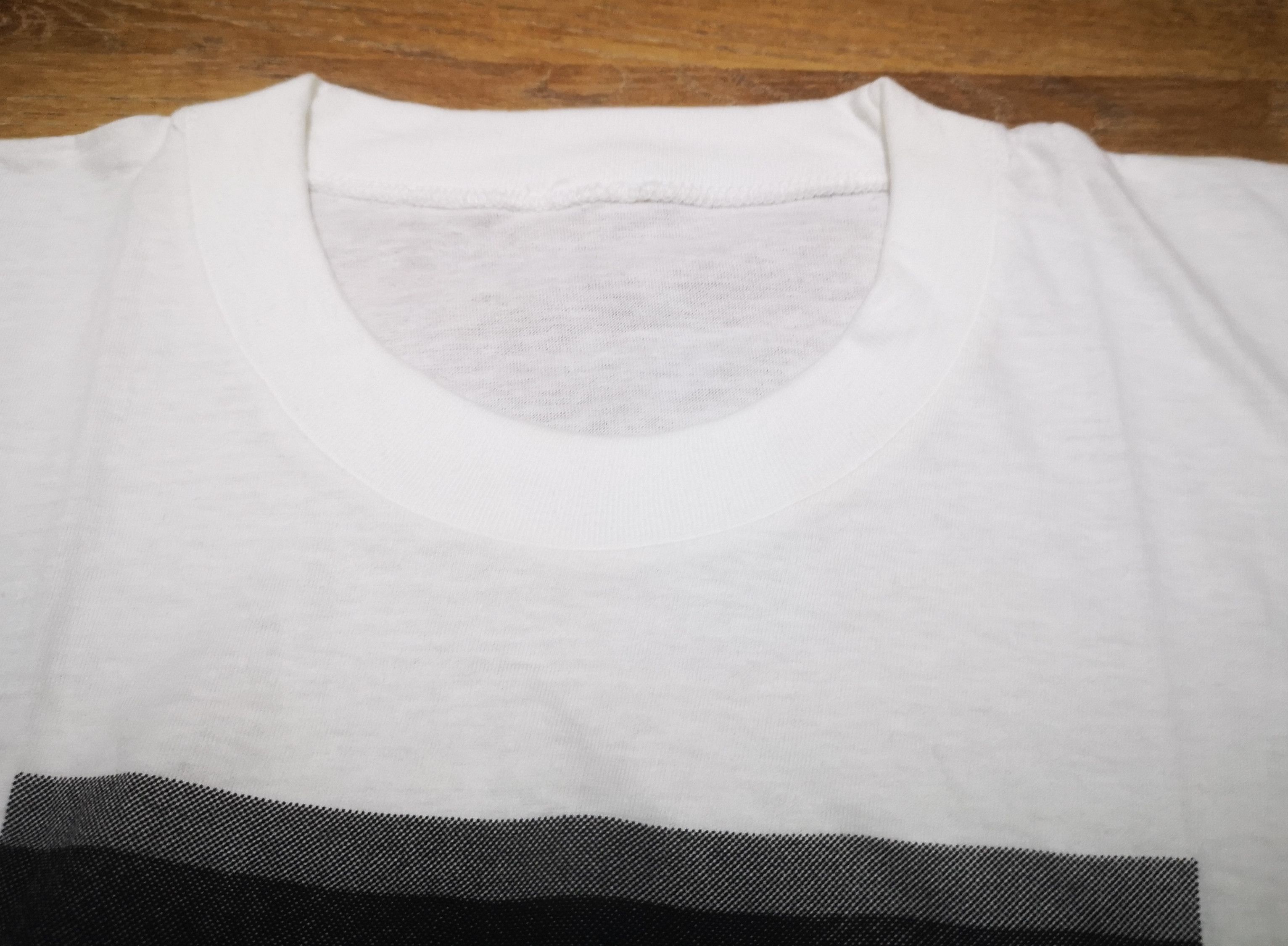 Band Tees × Vintage Vintage Japan J Rock Band Tetsuya Hyde L'Arc-en-Ciel Laruku Size US M / EU 48-50 / 2 - 5 Thumbnail