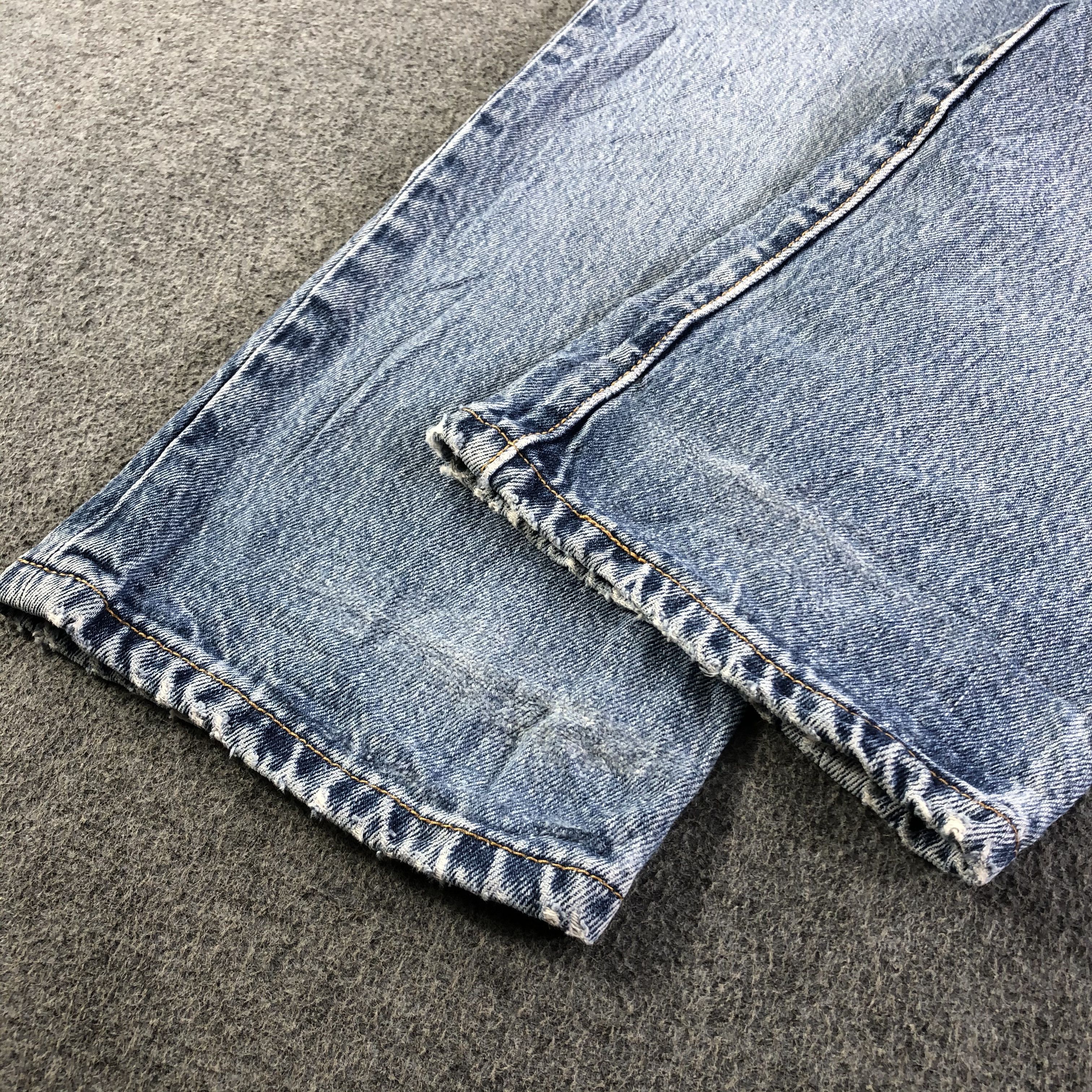 Levi's Vintage Blue Wash Levis 501 Jeans-J3730 Size US 29 - 6 Thumbnail