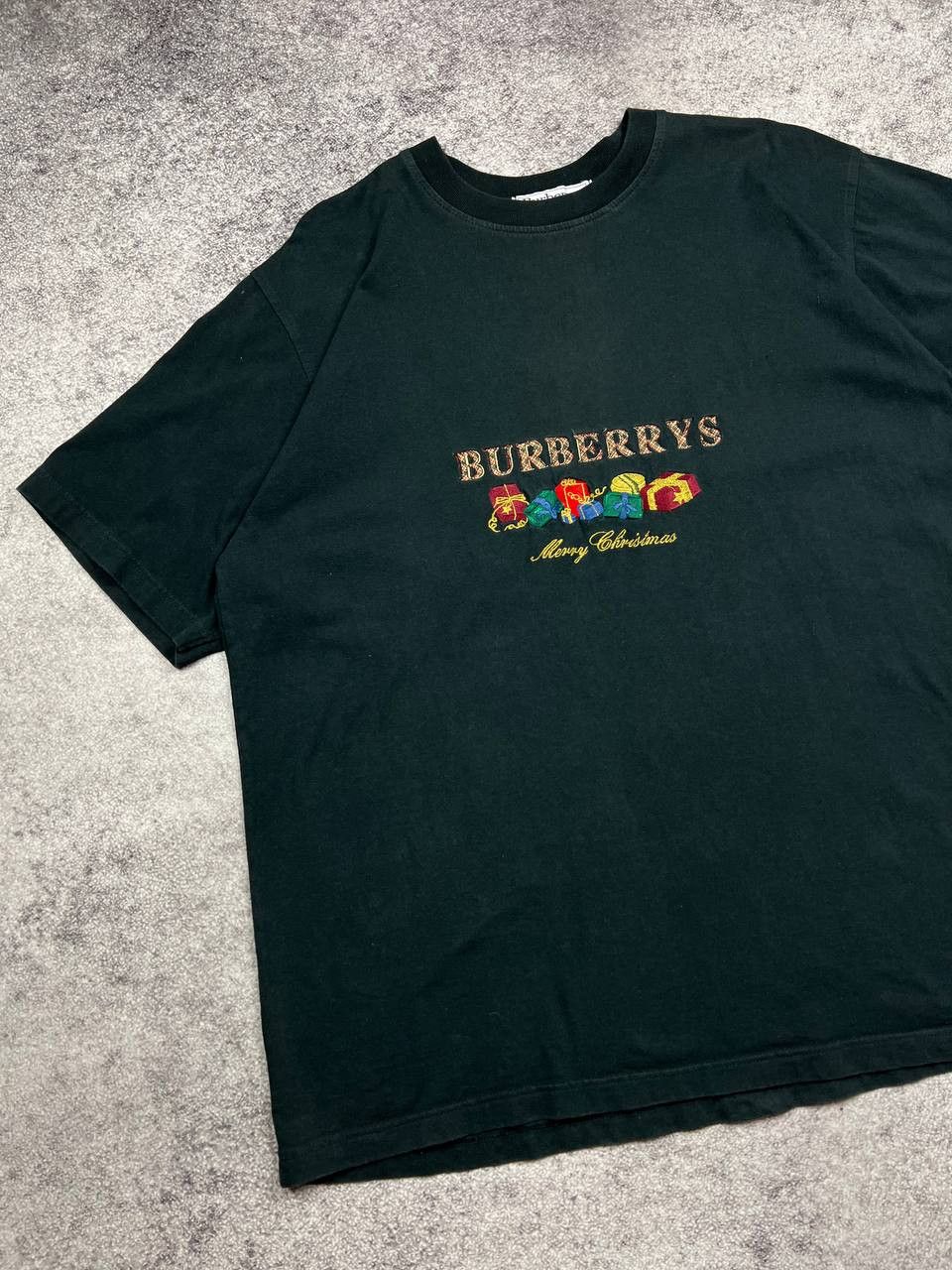 Burberry RARE 90s Burberrys Of London Merry Christmas Logo T-shirt Size US L / EU 52-54 / 3 - 2 Thumbnail
