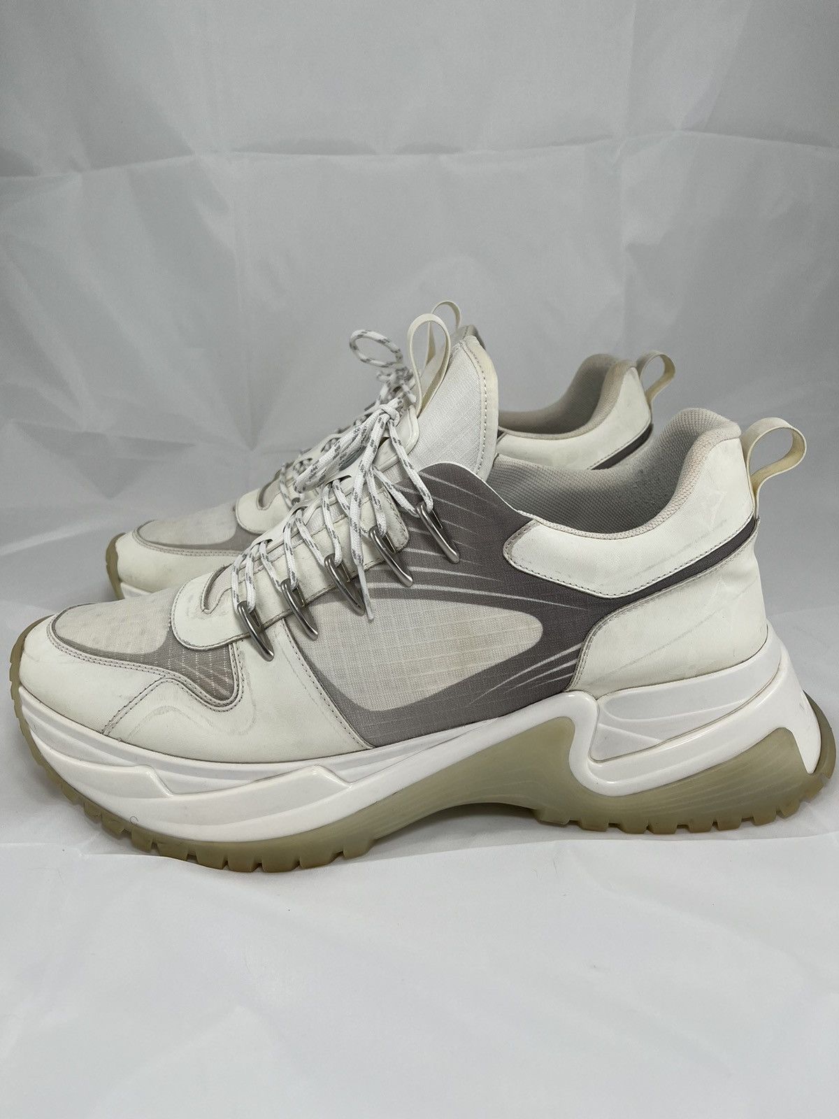 Louis Vuitton × Virgil Abloh Rare Louis Vuitton pulse monogram chunky sneakers Size US 11 / EU 44 - 5 Thumbnail