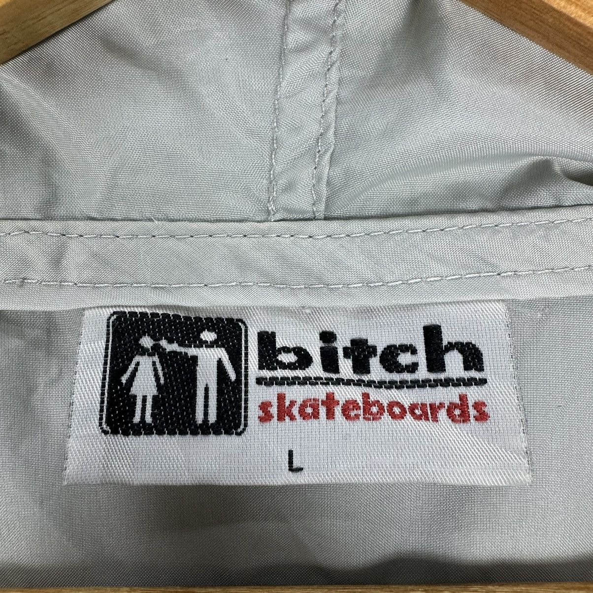 Public Housing Skate Team ☀️BITCH SKATEBOARD HOODIE ANORAK LIGHT JACKET LIKE BONES Size US L / EU 52-54 / 3 - 8 Thumbnail