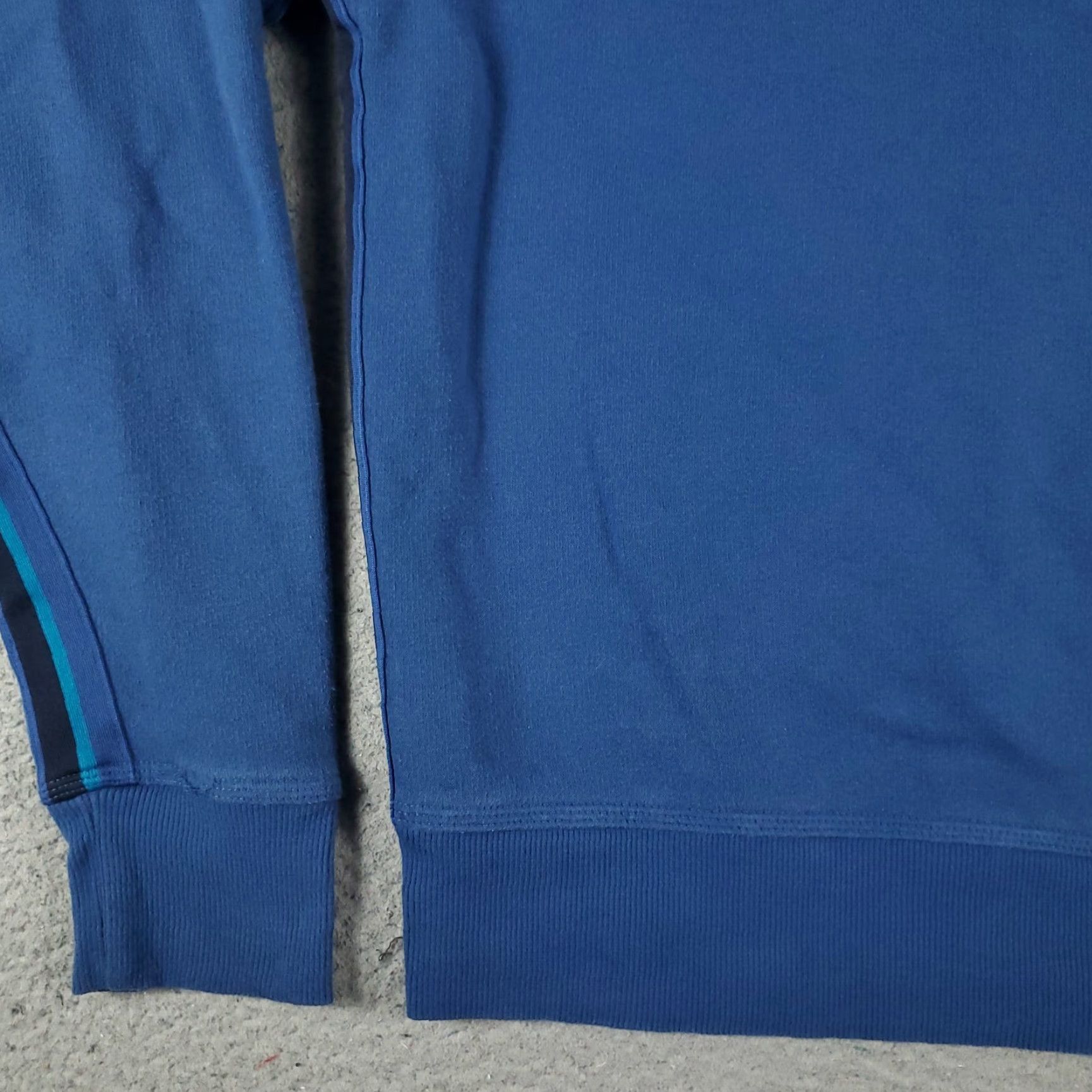 Champion Vintage Champion Mens Pullover Sweater S Blue Casual Knit Logo Zipper Long Sleeve Size US S / EU 44-46 / 1 - 3 Thumbnail