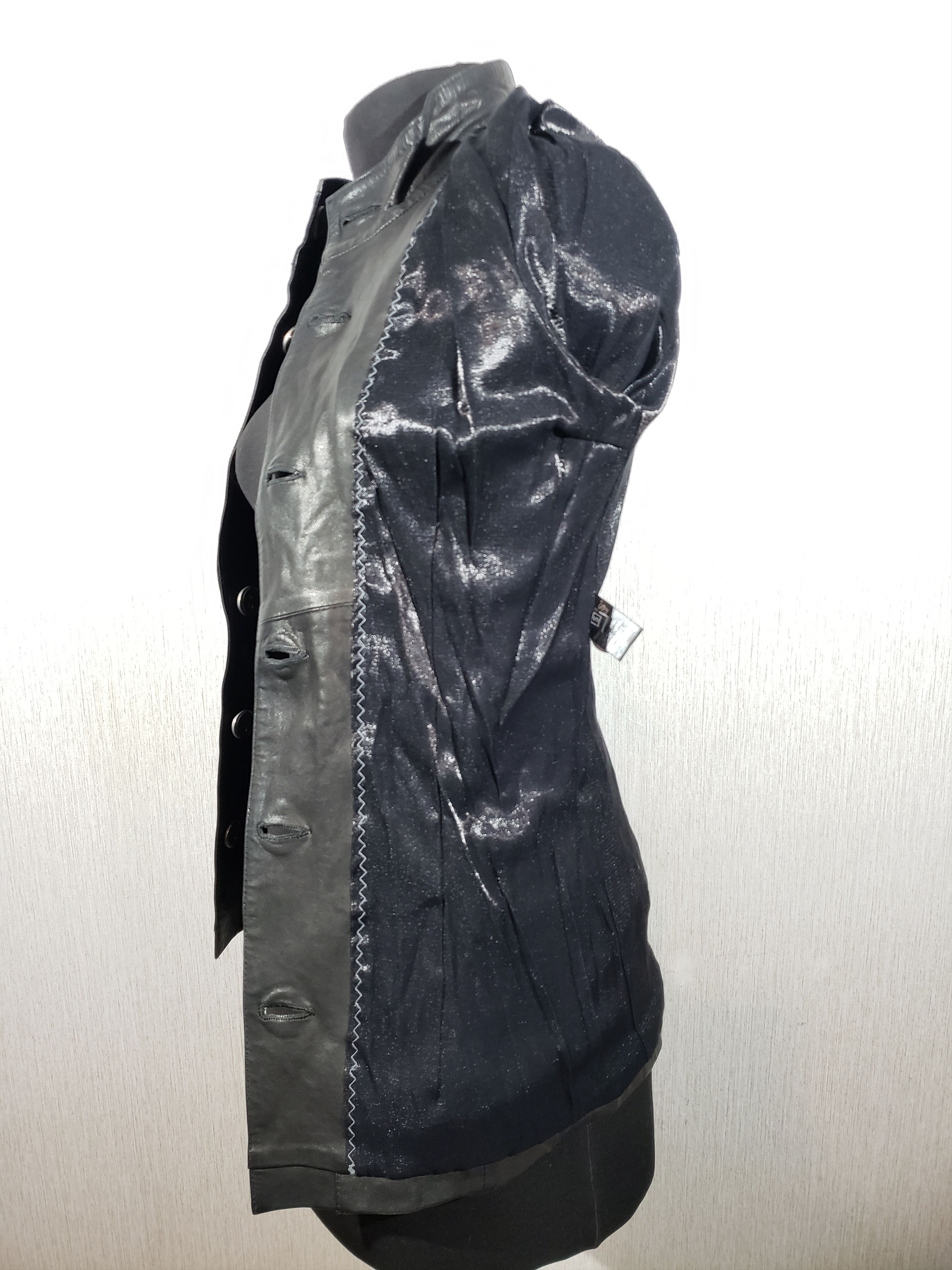 Other Stylish women's leather jacket with buttons. Size S / US 4 / IT 40 - 9 Thumbnail