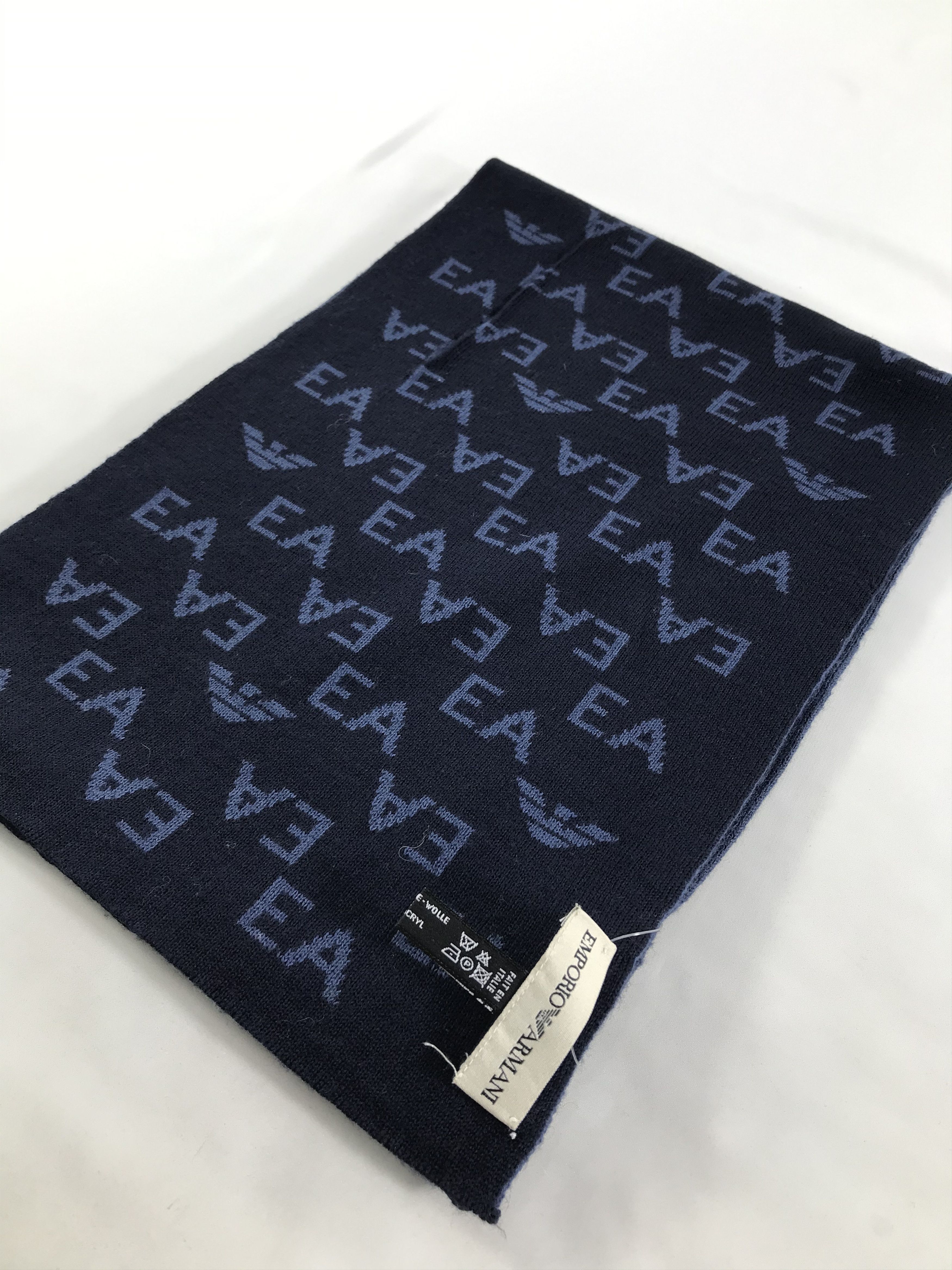 Emporio Armani Vintage Emporio Armani Scarf/Muffler/Neckwear MF1336 Size ONE SIZE - 3 Thumbnail