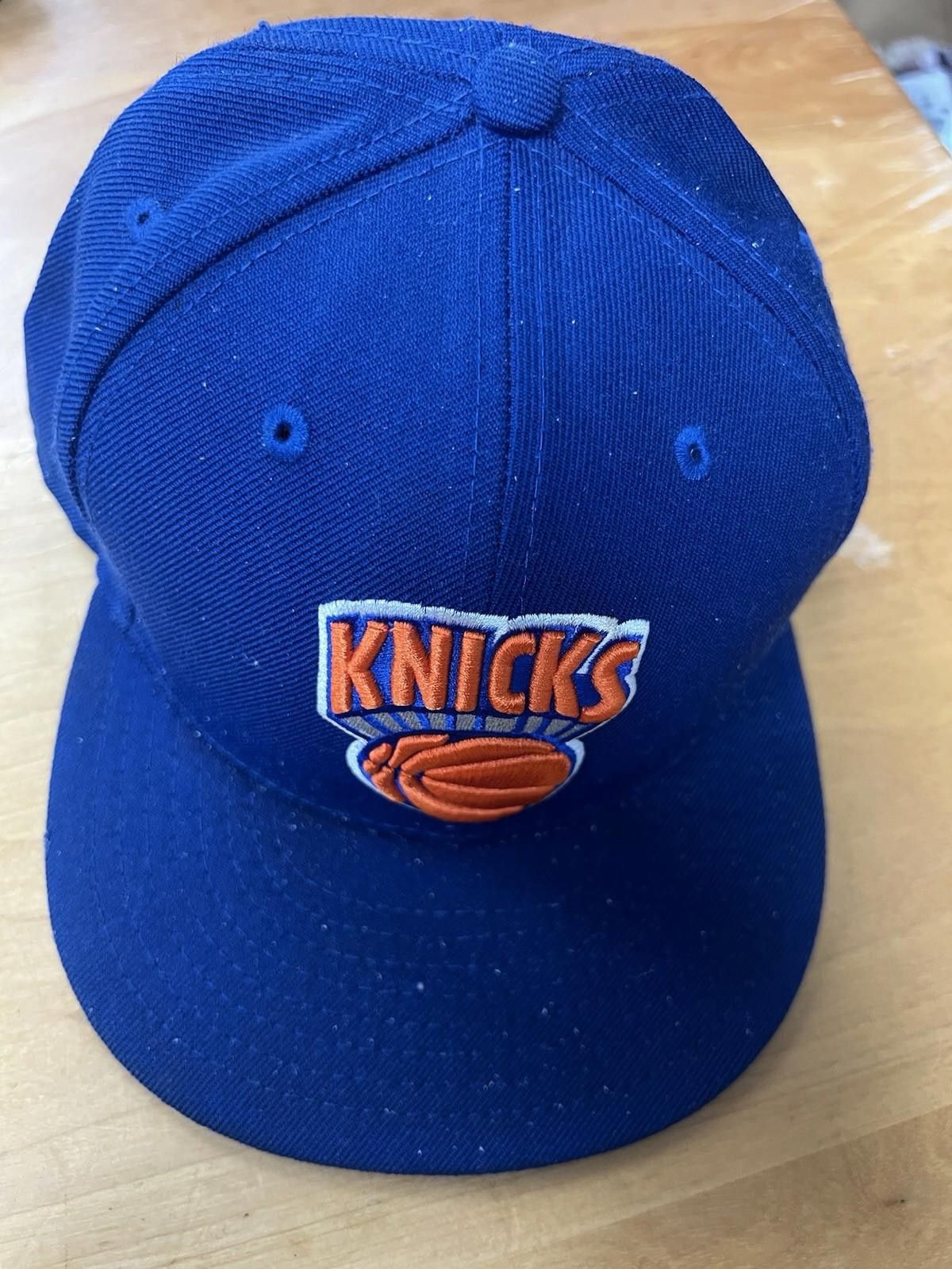 New Era New York Knicks 1998 hat. 59Fifty 7 3/4 Size ONE SIZE - 2 Thumbnail