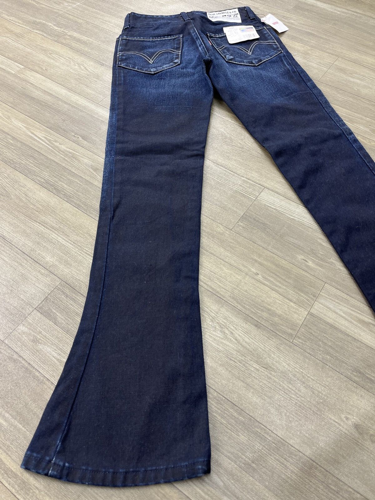 Levi's Vintage Clothing 🇯🇵Deadstock Vintage Levis 7721-2026 Japan Faded Flared Jeans Size US 26 / EU 42 - 15 Thumbnail
