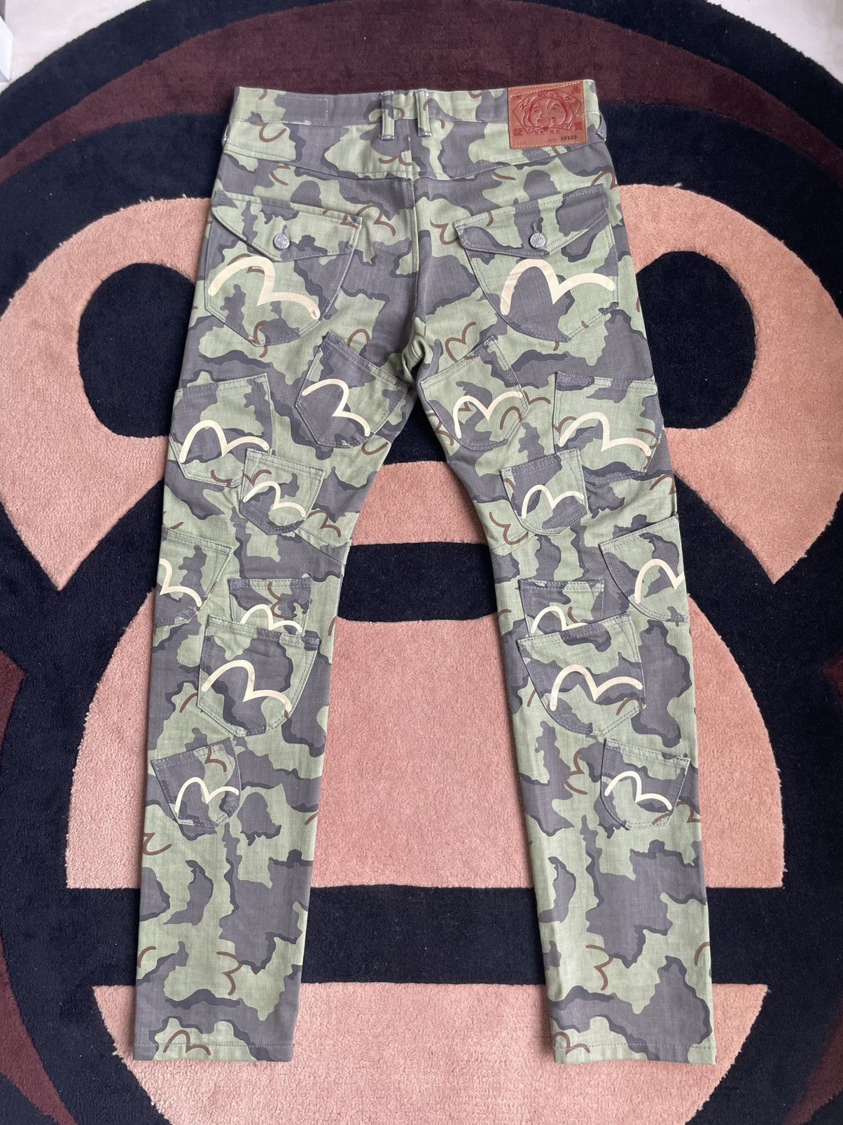 Evisu × Vintage EVISU camo multi-pocket style jeans size：30x32 Size US 30 / EU 46 - 1 Thumbnail