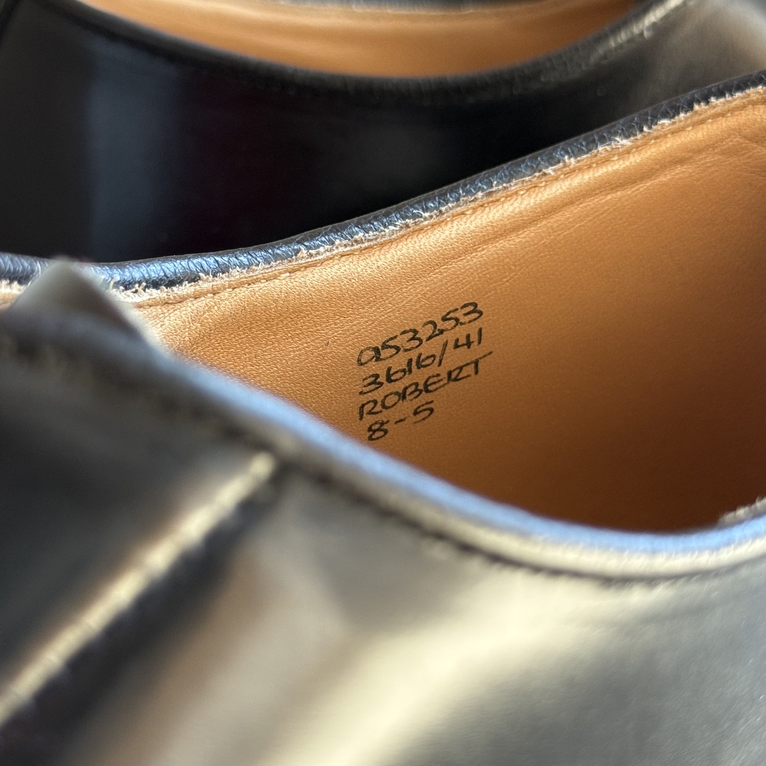 Tricker's Tricker's Robert derby shoe in black bookbinder Size US 9 / EU 42 - 6 Thumbnail