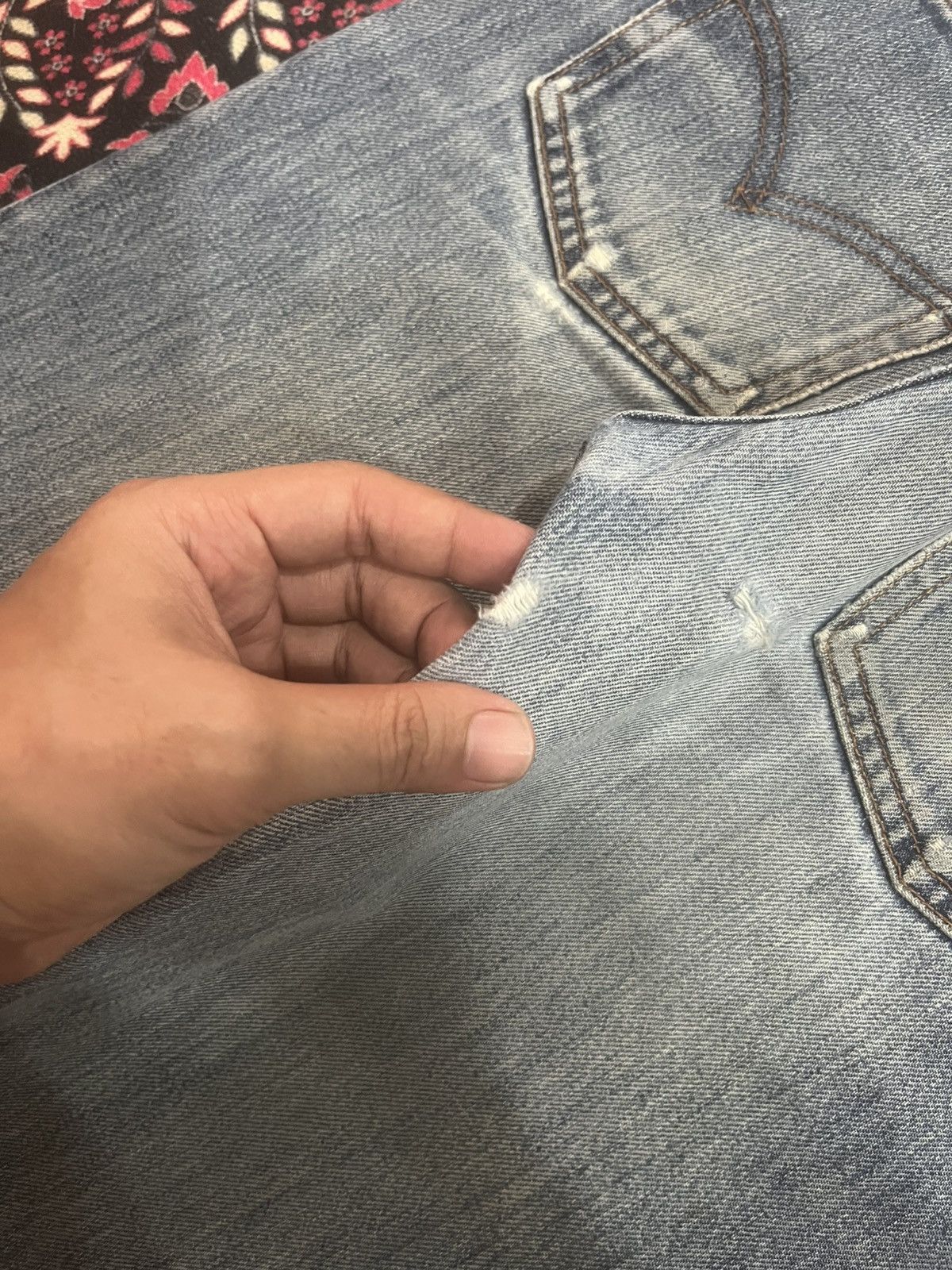 Levi's Y2K Levi’s 506 Blue Faded Washed Frayed Leg Straight Jeans Size US 29 - 10 Thumbnail