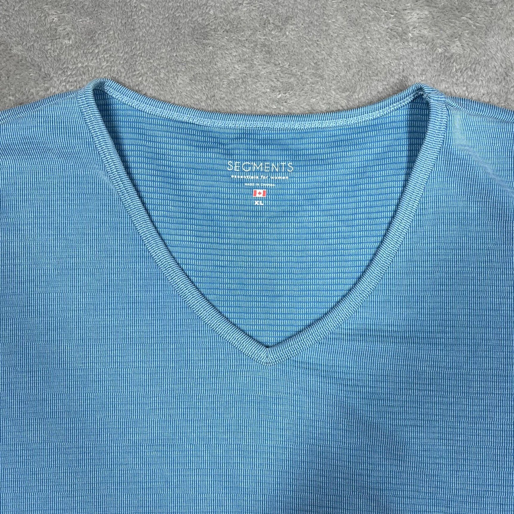 Vintage VINTAGE Seg'ments V-Neck 3/4 Sleeve Shirt XL Women Blue Light Stretch Top EUC Size XL / US 12-14 / IT 48-50 - 5 Thumbnail