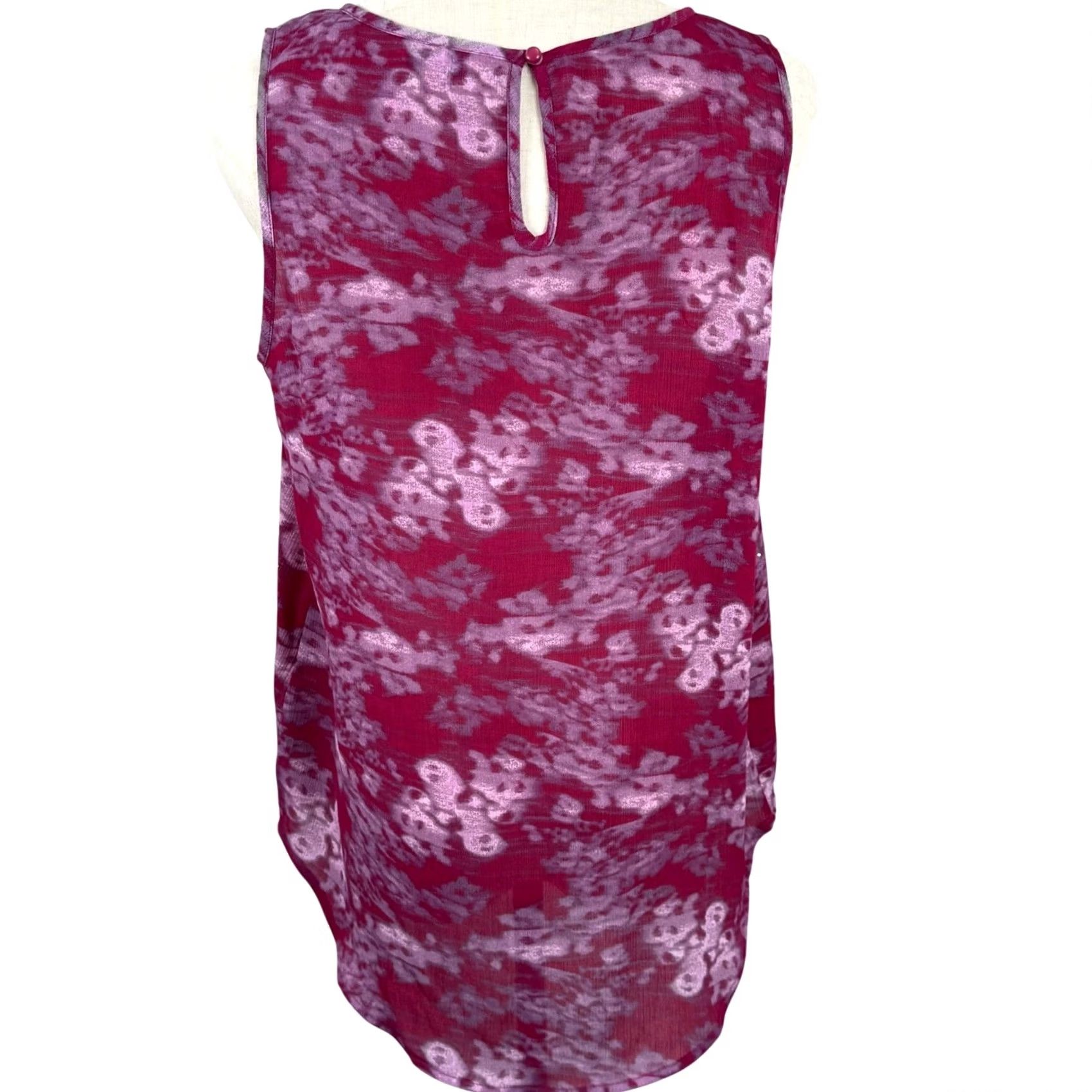 Juicy Couture Juicy Couture Blouse Sleeveless Round Neck Pink Abstract Floral Rhinestone Sheer M Womens High-Low Hem Summer Casual Party Cocktail (Adult) Womens Size M / US 6-8 / IT 42-44 - 4 Thumbnail