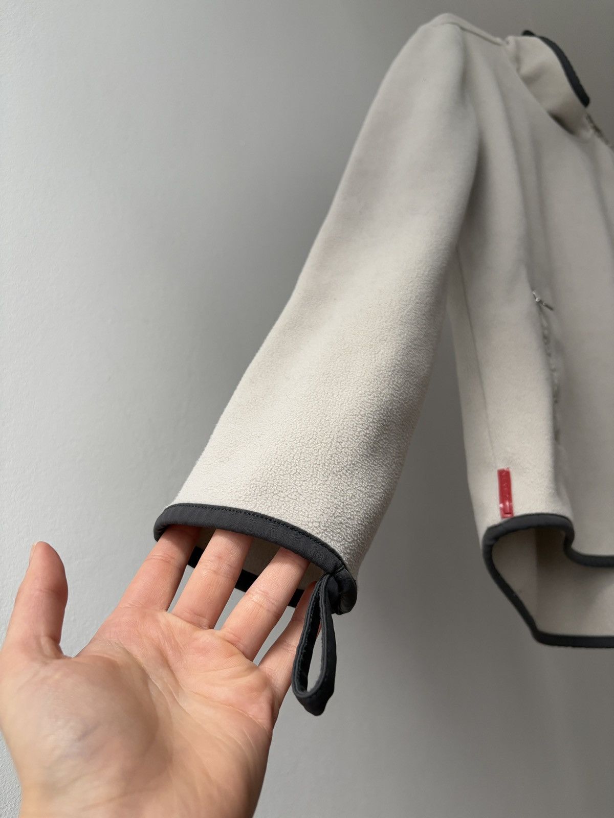 Miu Miu × Prada Prada beige fleece pullover Size M / US 6-8 / IT 42-44 - 4 Thumbnail