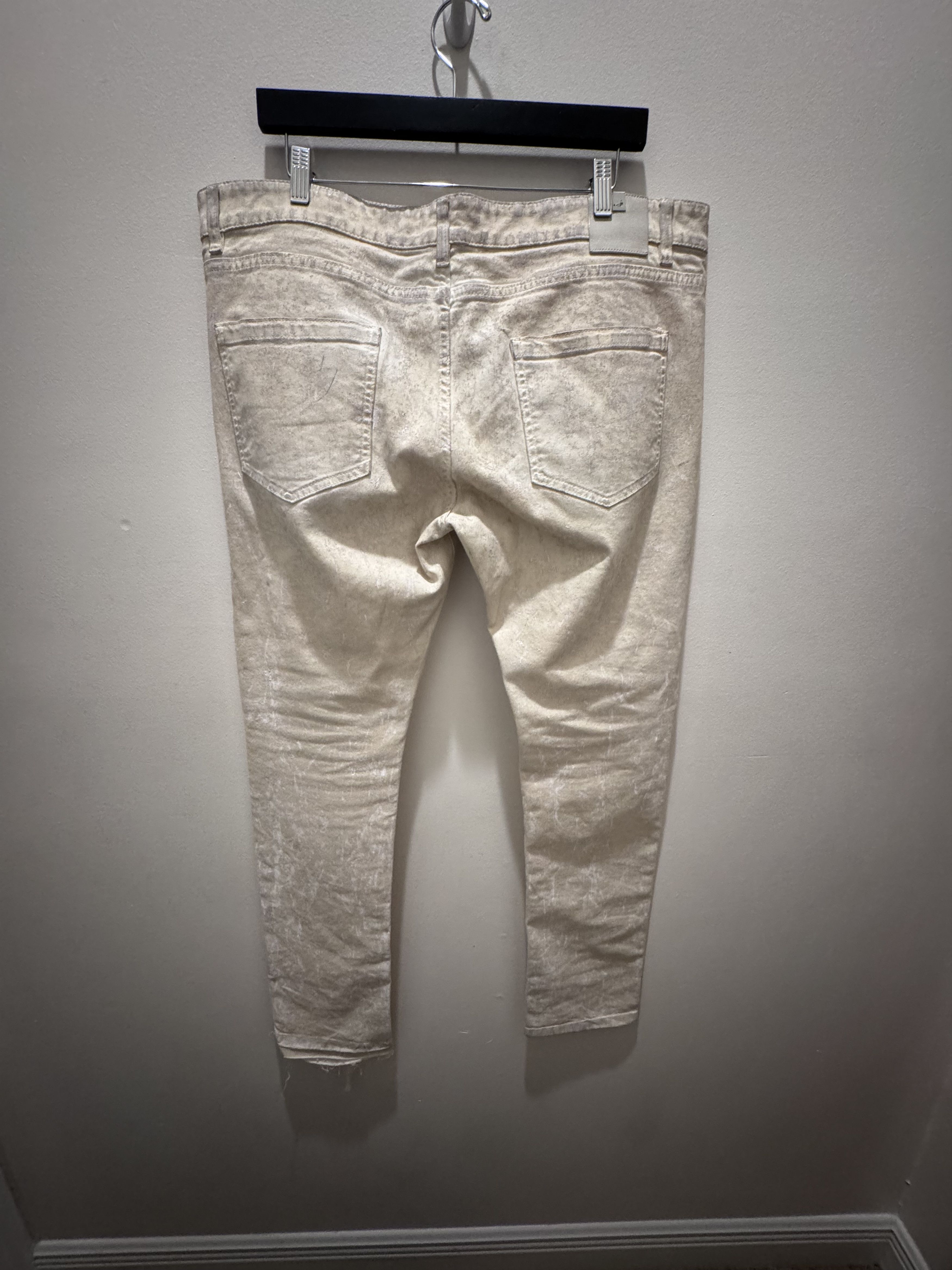 1017 ALYX 9SM 1017 9SM ALYX OFF WHITE PAINTED DENIM Size US 36 / EU 52 - 5 Thumbnail
