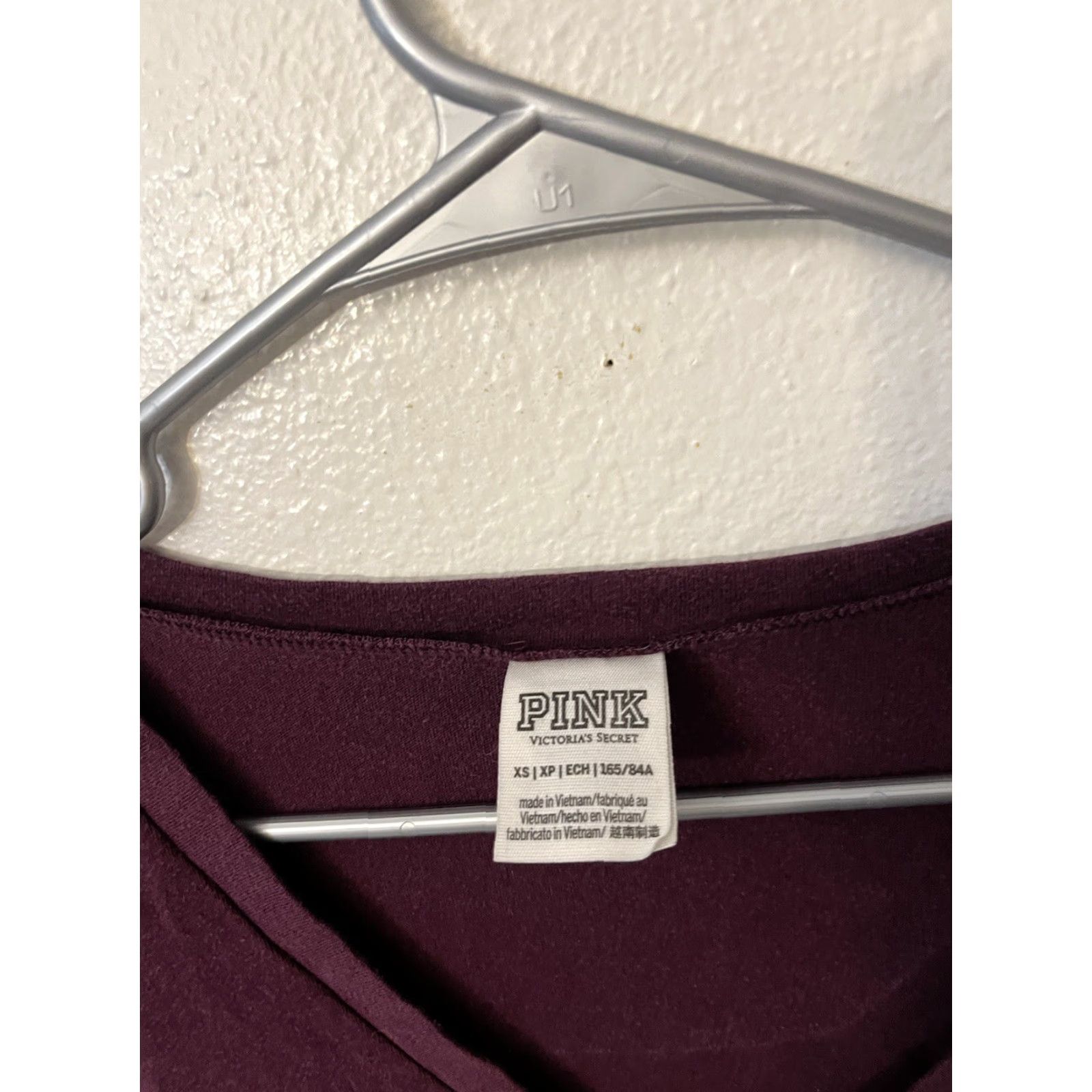 Victoria's Secret Victoria's Secret PINK T-Shirt V-Neck Maroon Color Short Sleeve XS Cotton Women Regular Casual Size XS / US 0-2 / IT 36-38 - 3 Thumbnail