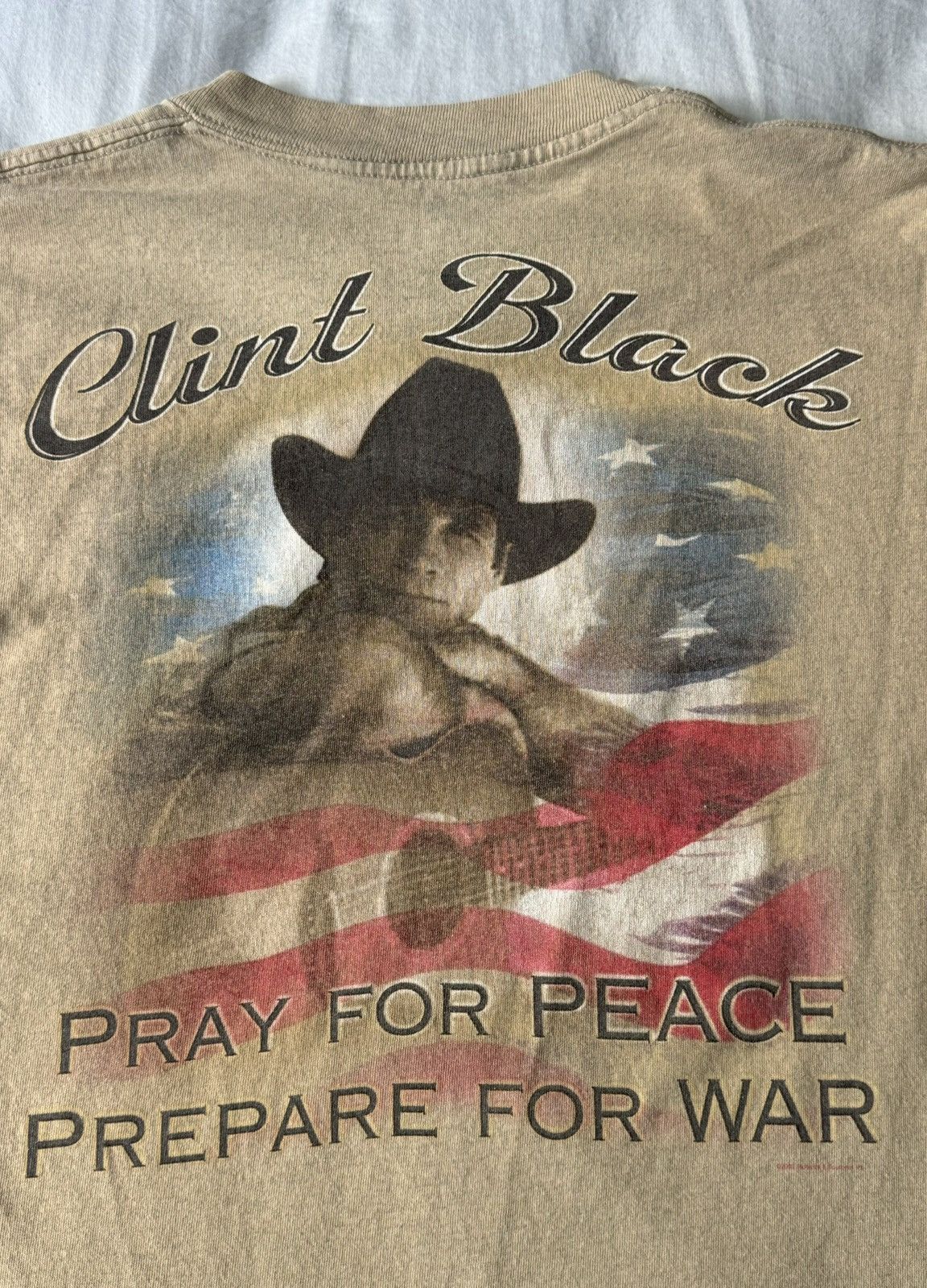 Vintage 1990s Clint Black Iraq N Roll Vintage Brown Art Band Tee Size US L / EU 52-54 / 3 - 3 Thumbnail